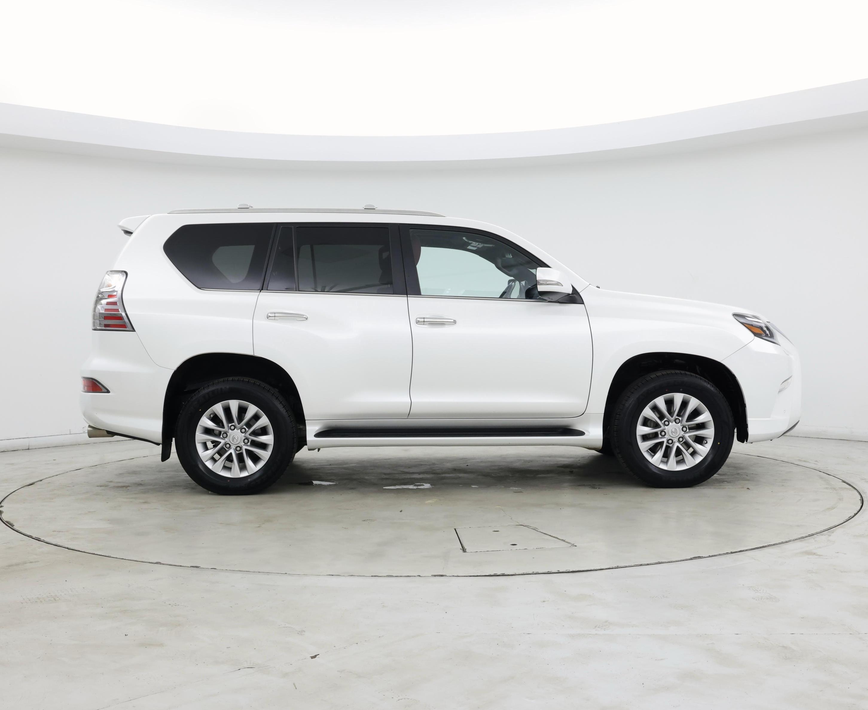 Thumbnail: 2023 Lexus GX - 7