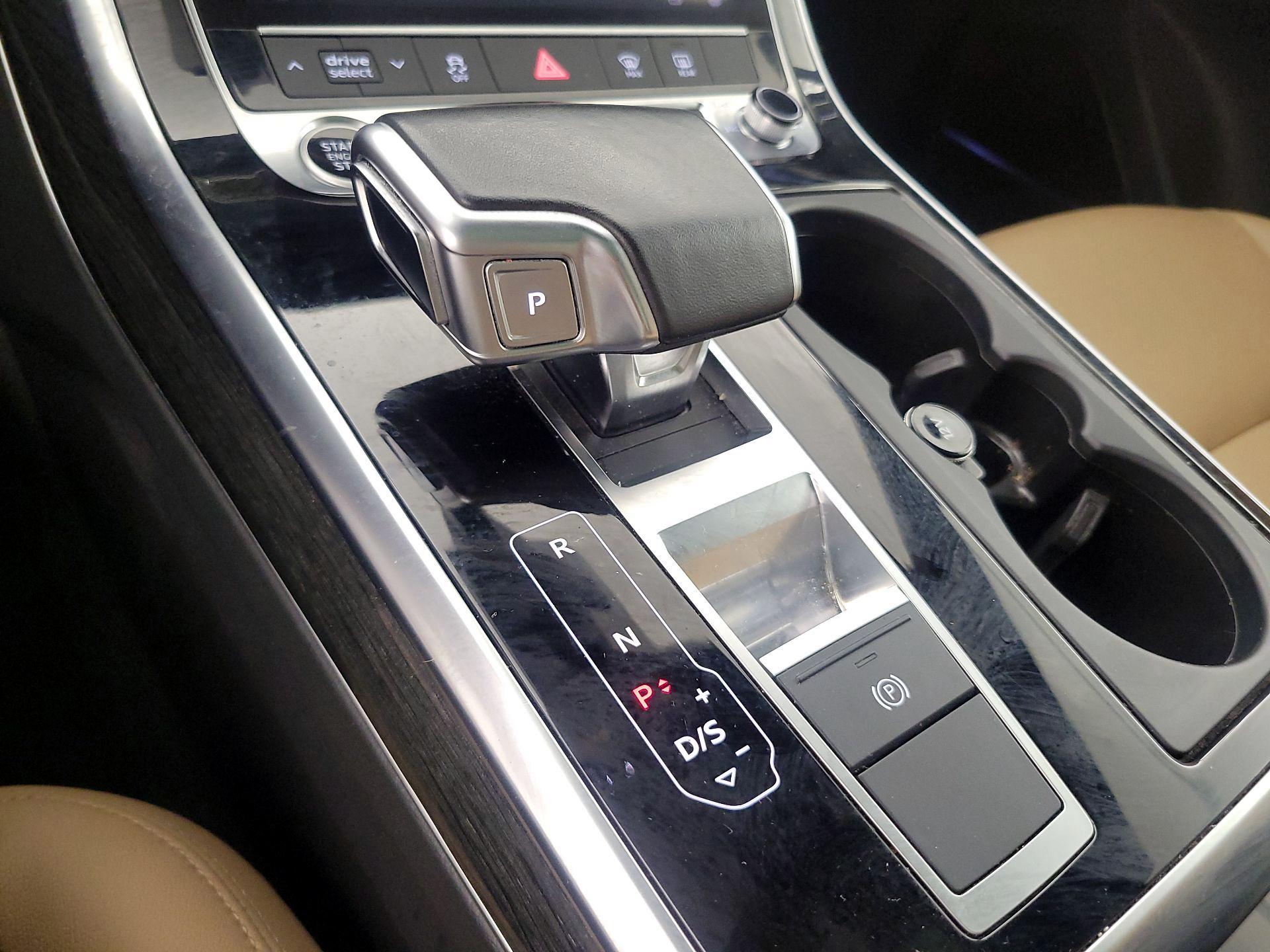 Thumbnail: 2021 Audi Q7 - 18