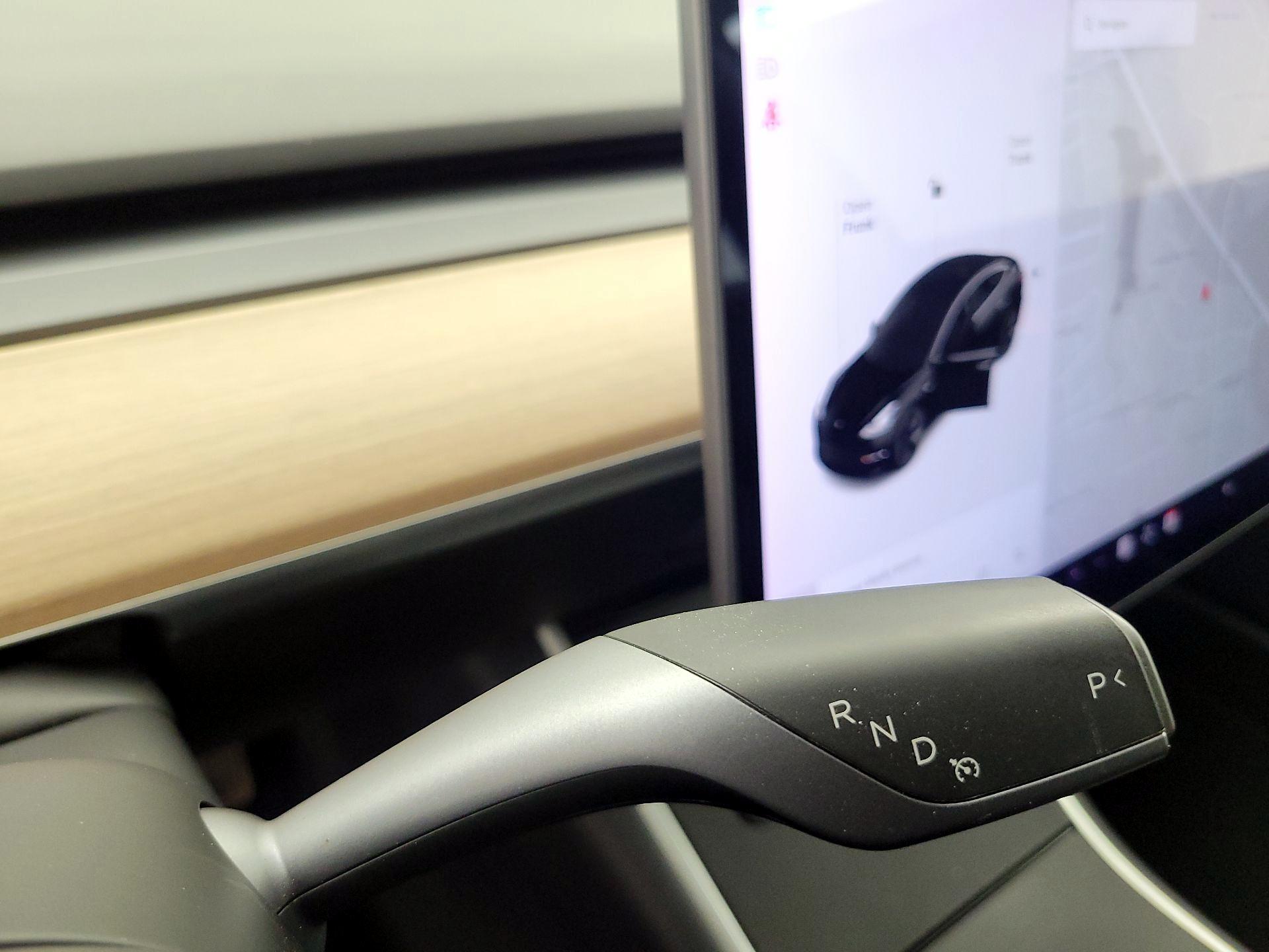 Thumbnail: 2020 Tesla Model 3 - 17