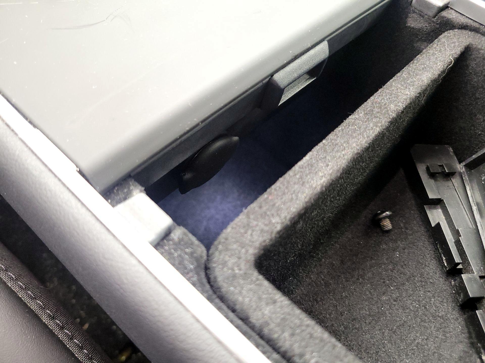 Thumbnail: 2020 Tesla Model 3 - 18