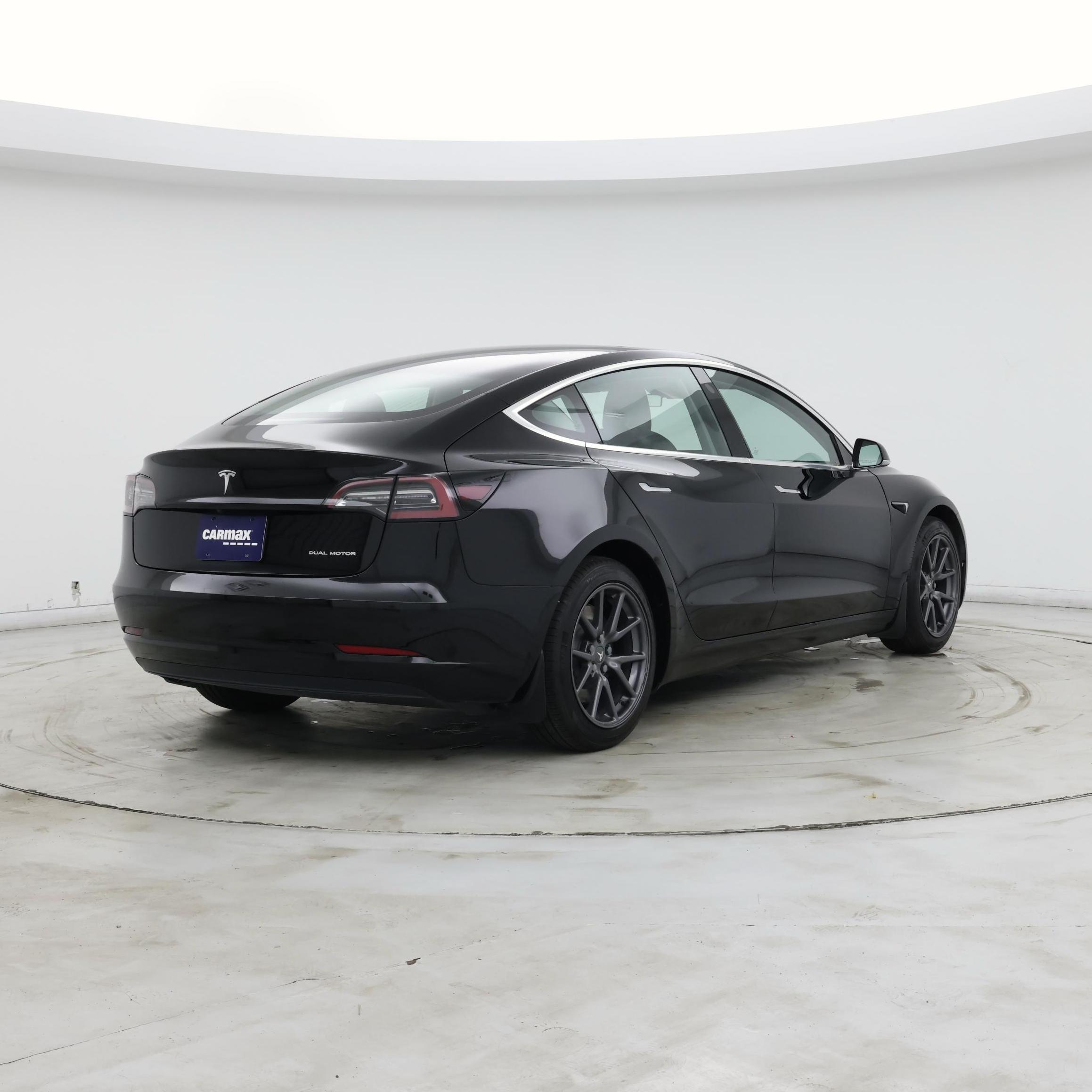 Thumbnail: 2020 Tesla Model 3 - 8