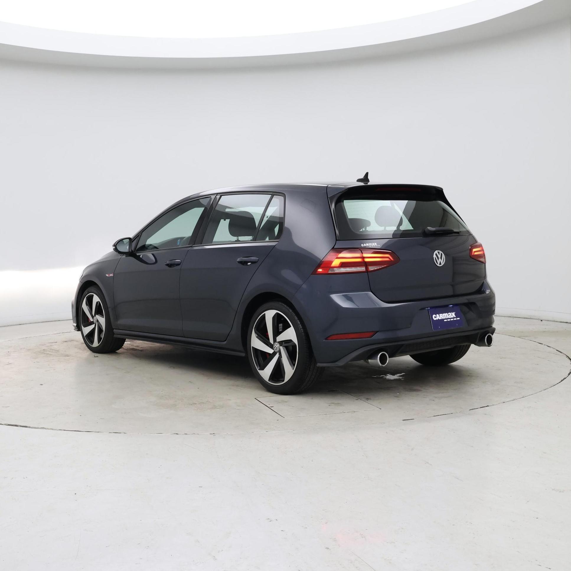 Thumbnail: 2020 Volkswagen Golf - 2