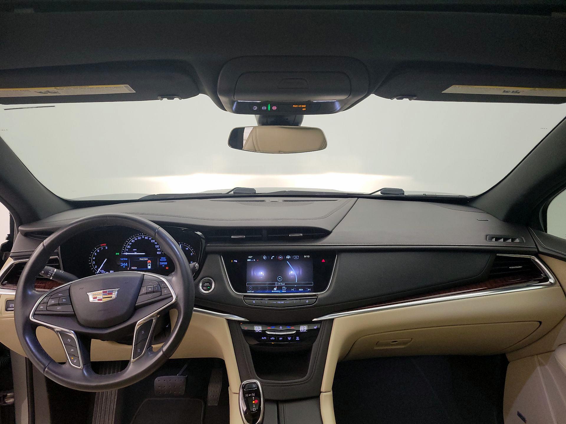 Thumbnail: 2018 Cadillac XT5 - 9