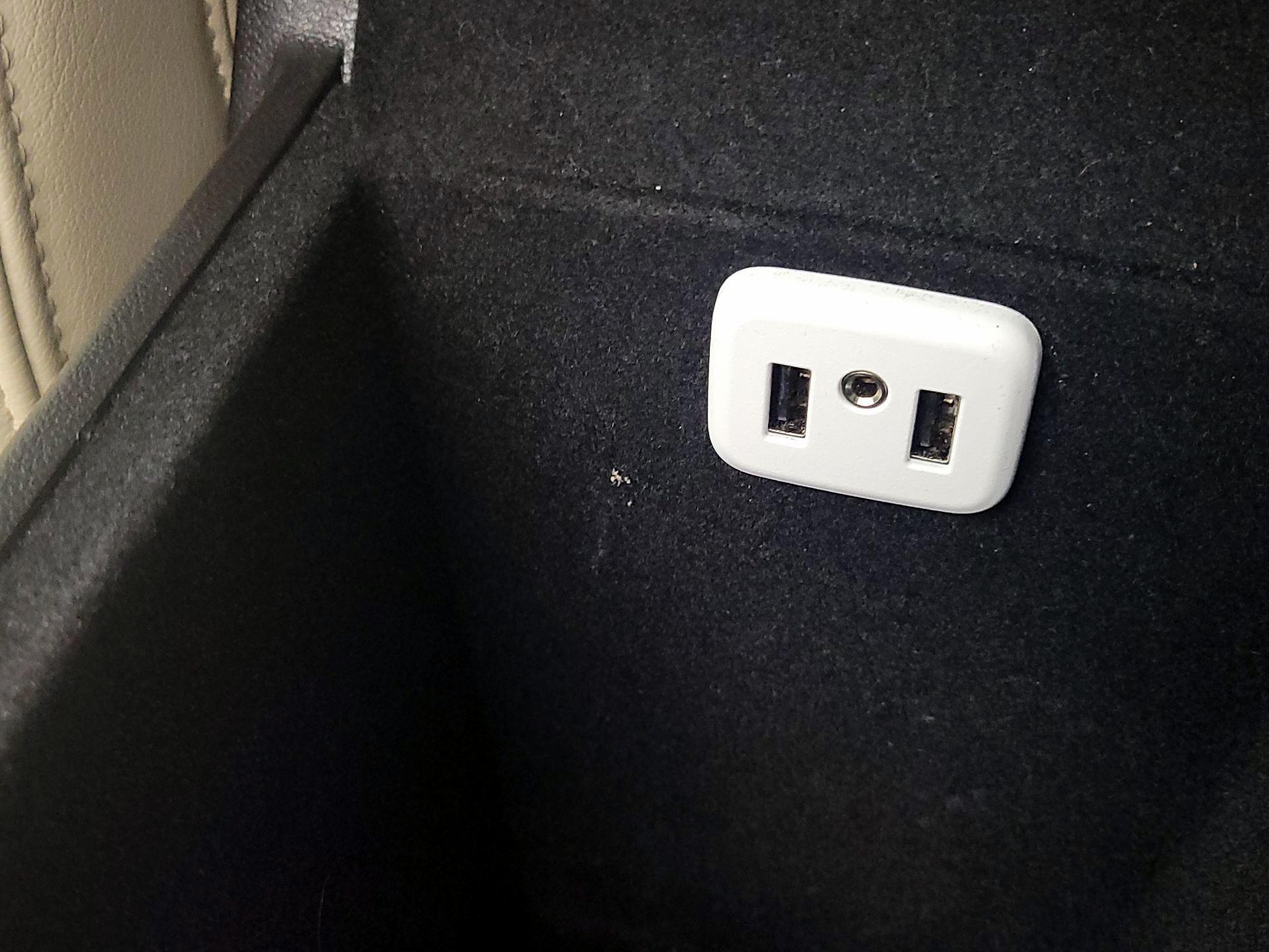 Thumbnail: 2018 Cadillac XT5 - 19