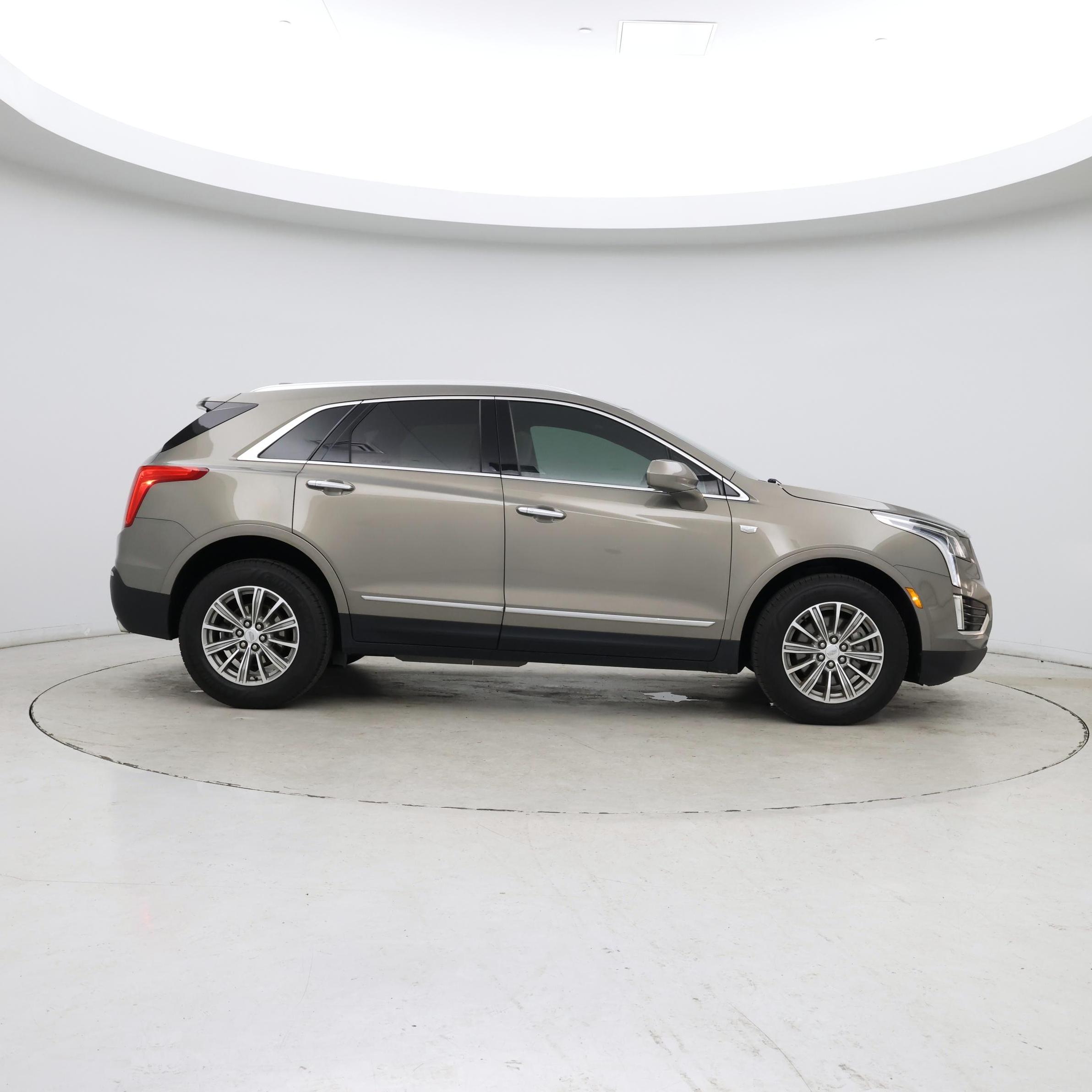 Thumbnail: 2018 Cadillac XT5 - 7