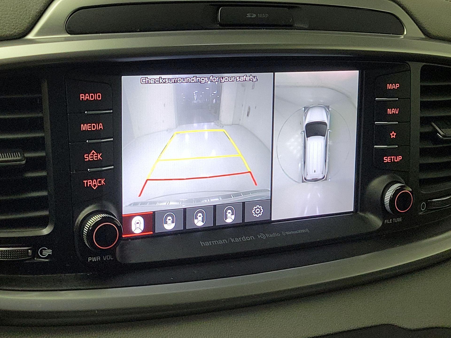 Thumbnail: 2019 Kia Sorento - 14