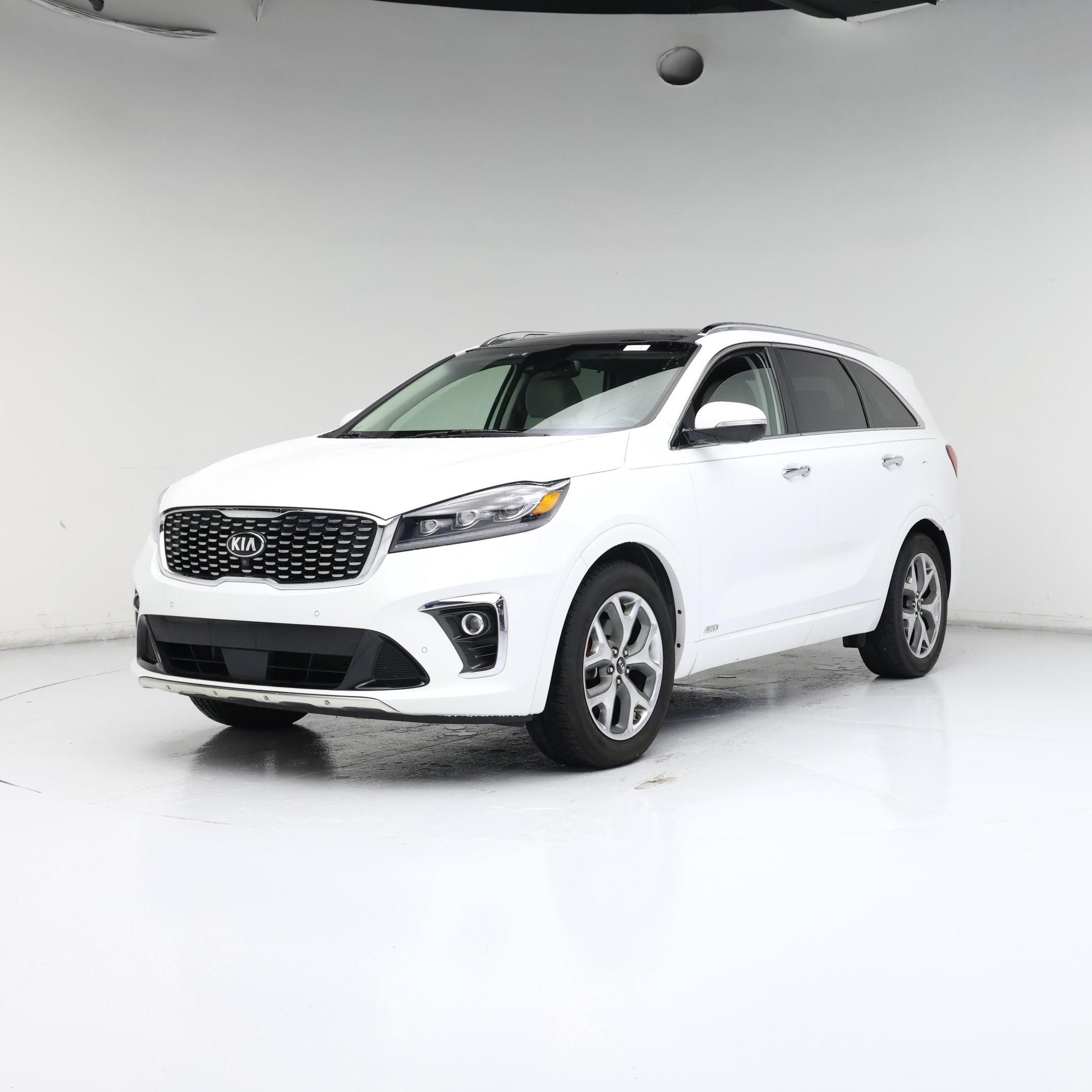 Thumbnail: 2019 Kia Sorento - 4