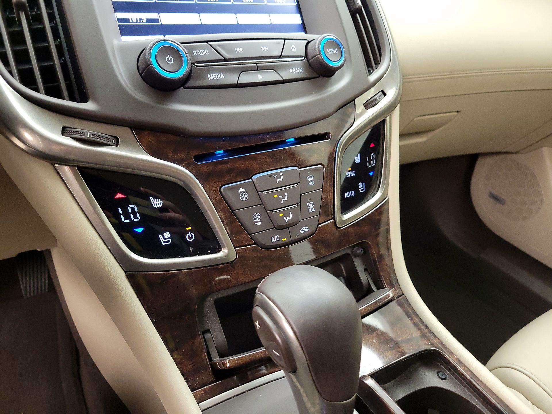 Thumbnail: 2016 Buick LaCrosse - 16