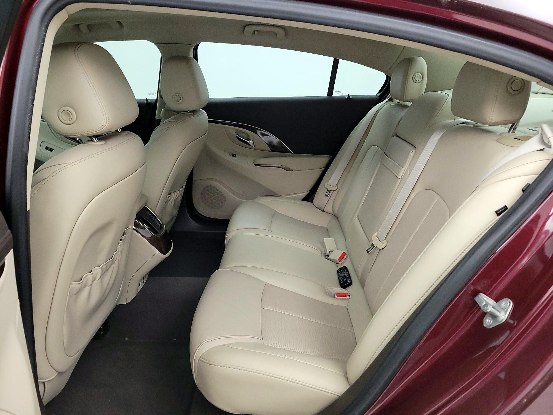 Thumbnail: 2016 Buick LaCrosse - 19