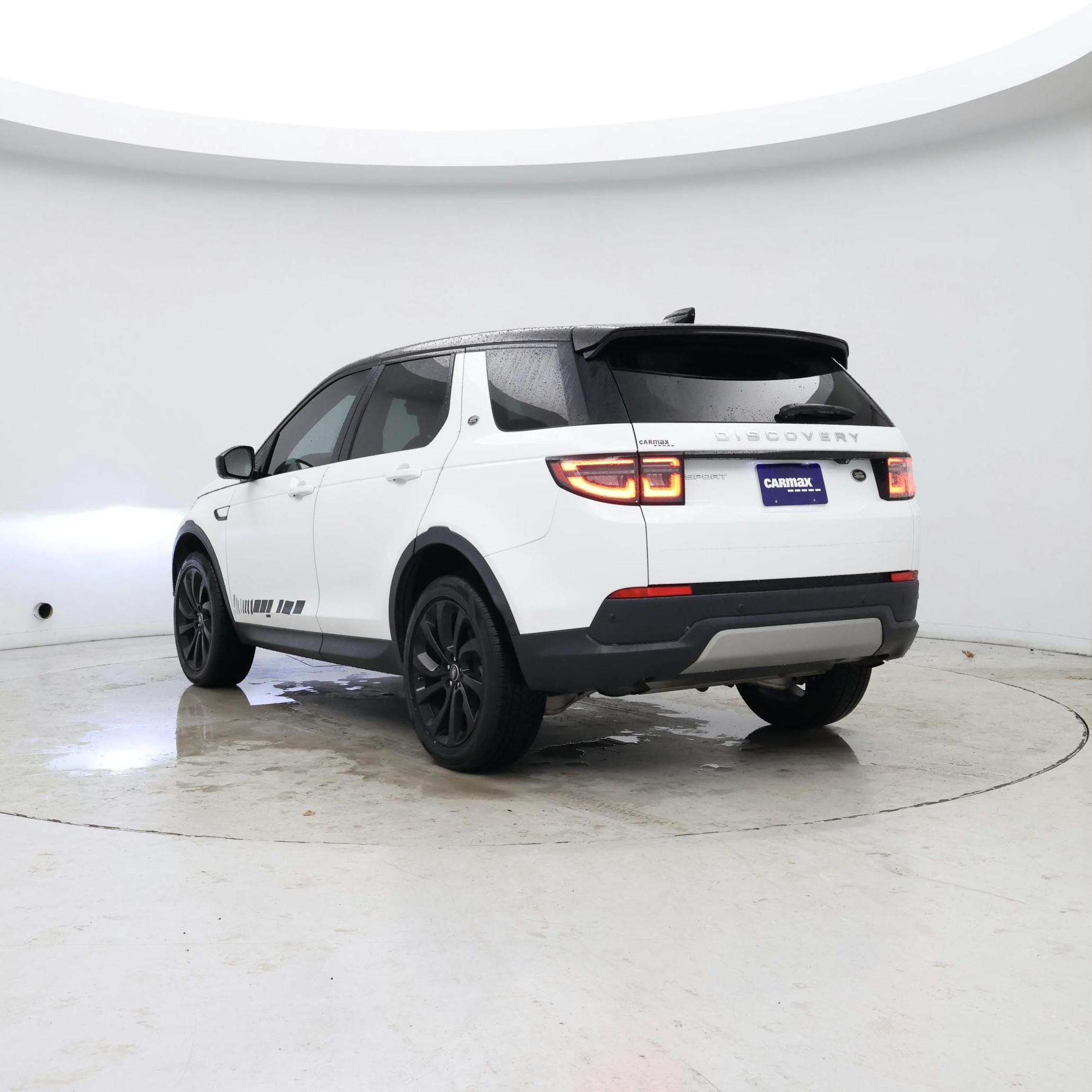 Thumbnail: 2021 Land Rover Discovery Sport - 2