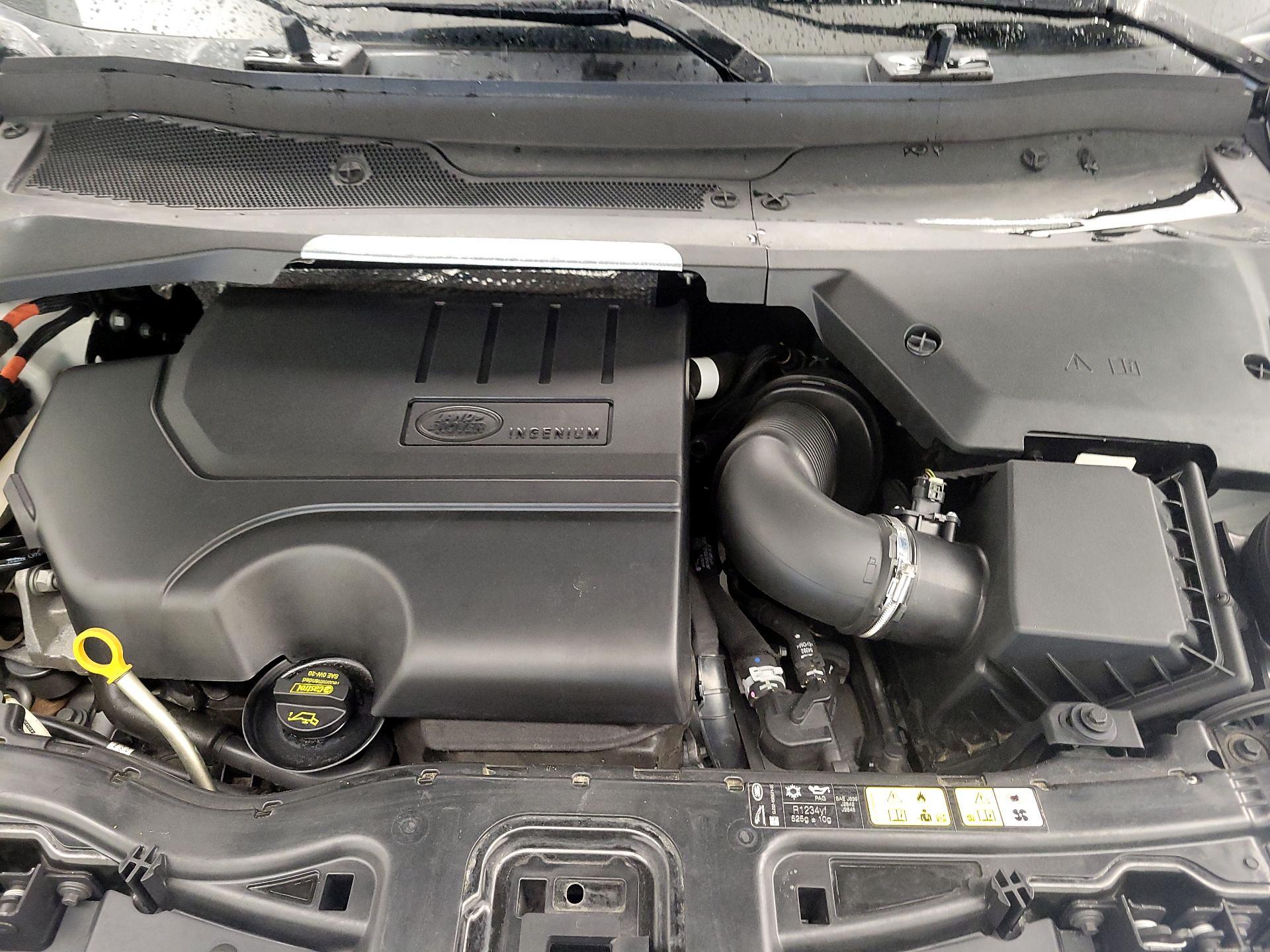 Thumbnail: 2021 Land Rover Discovery Sport - 20