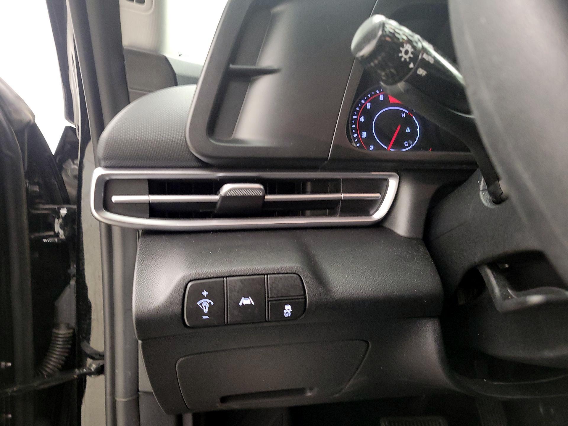 Thumbnail: 2023 Hyundai Elantra - 13