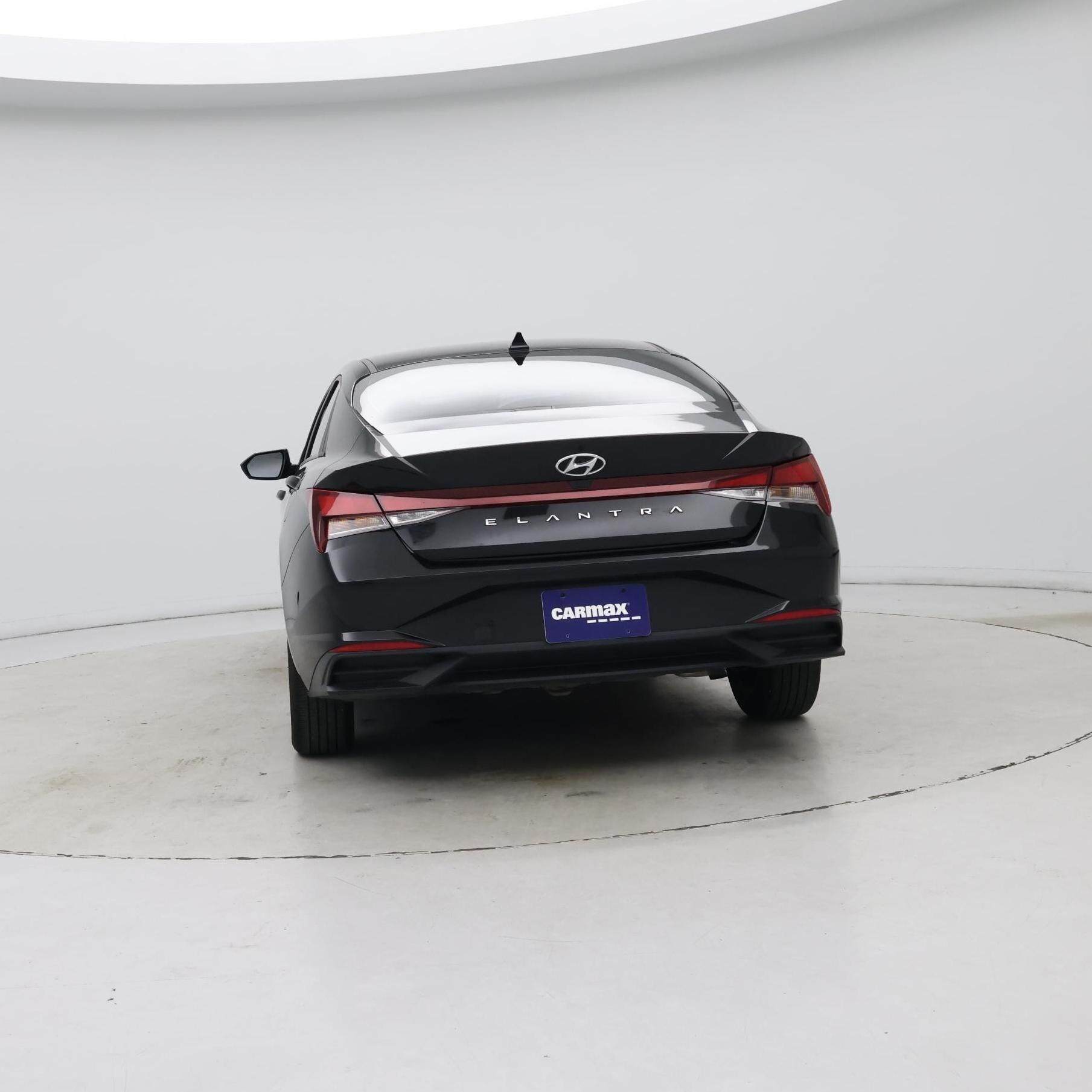 Thumbnail: 2023 Hyundai Elantra - 6