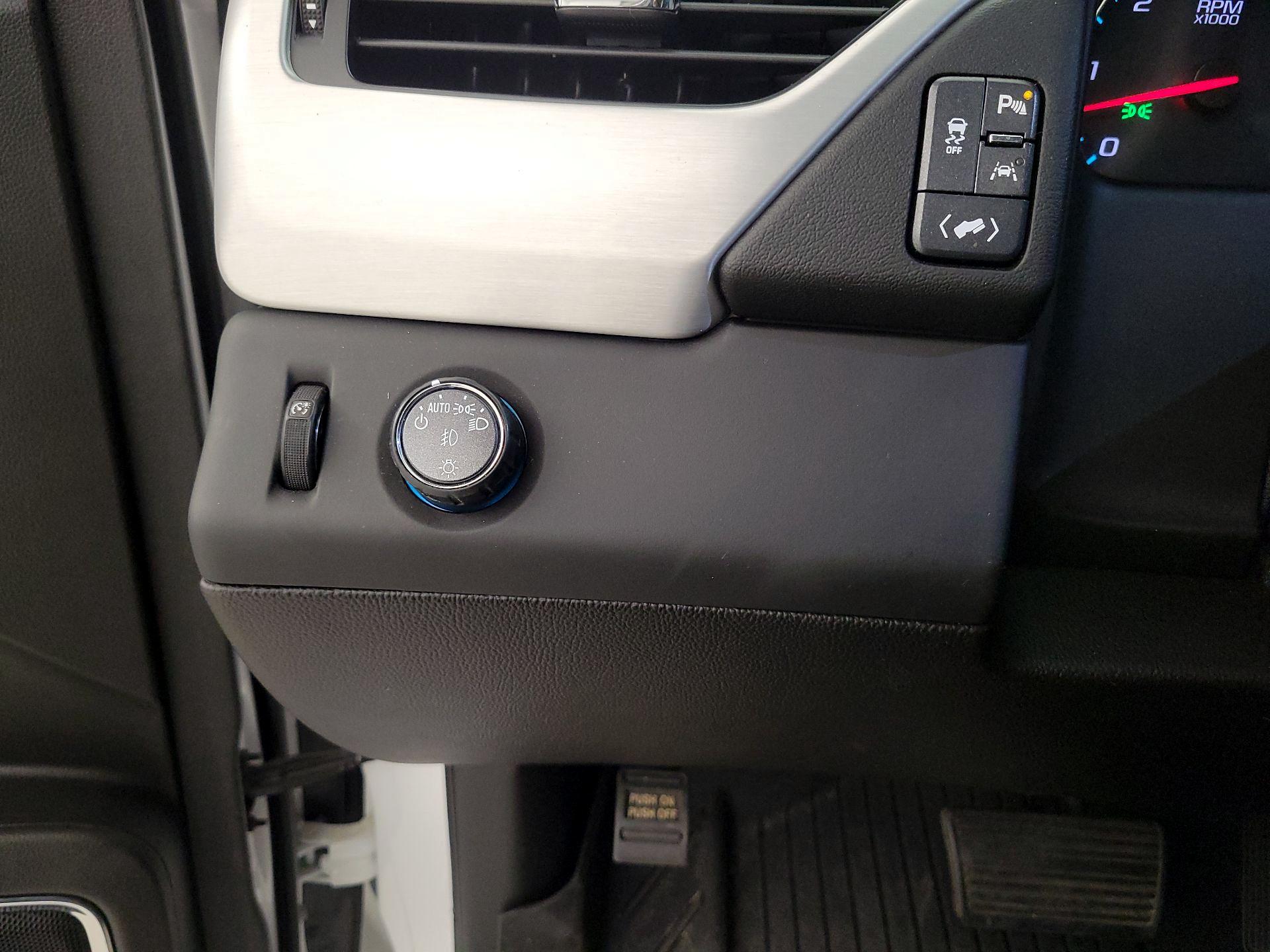 Thumbnail: 2019 GMC Yukon - 13