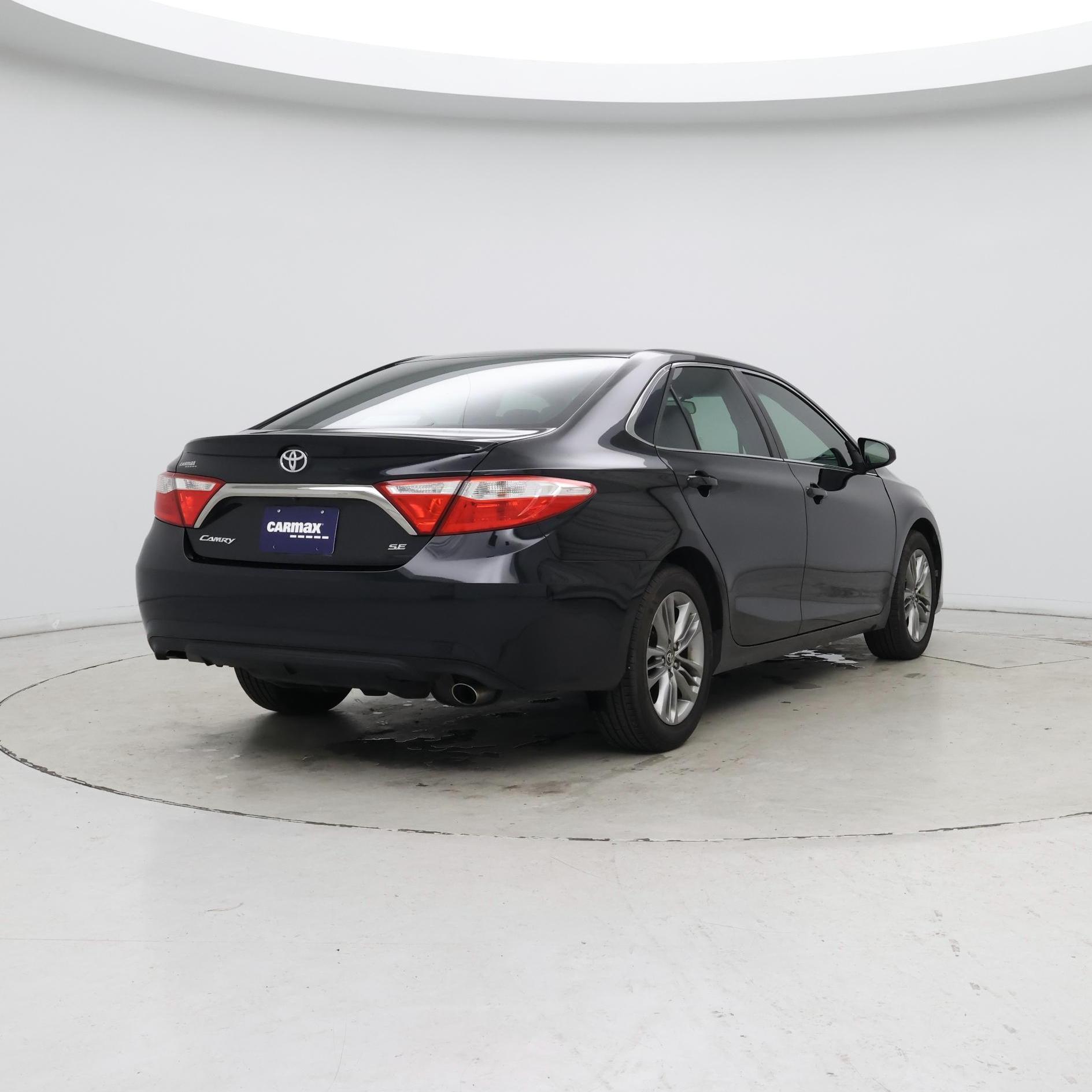 Thumbnail: 2015 Toyota Camry - 8