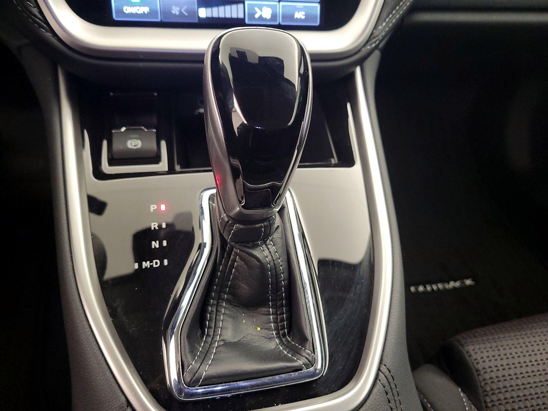 Thumbnail: 2025 Subaru Outback - 17