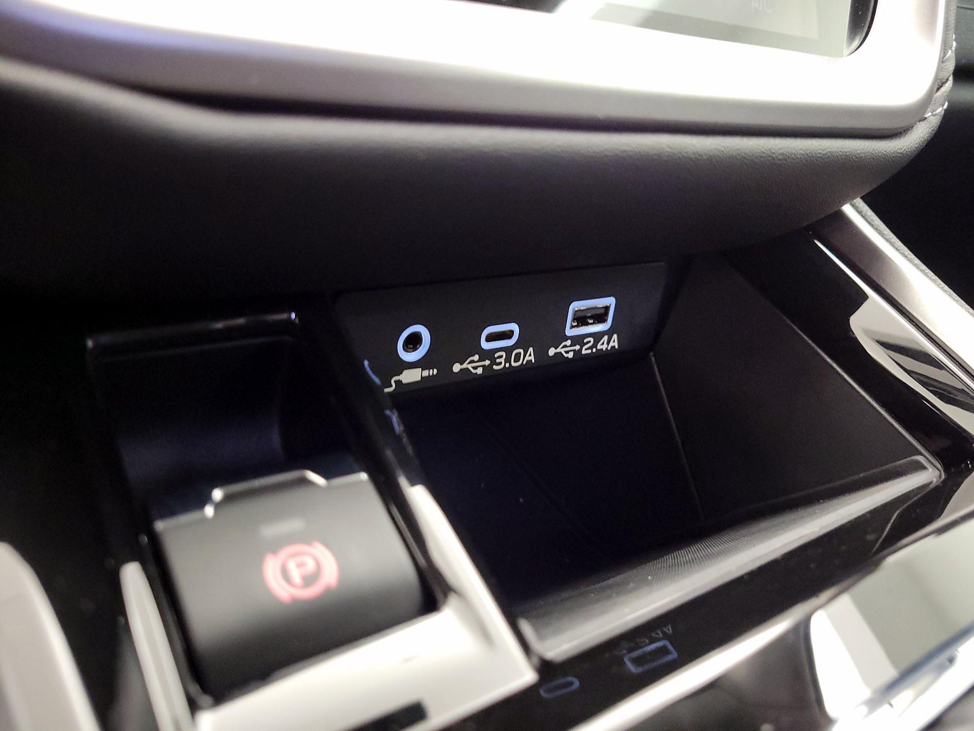 Thumbnail: 2025 Subaru Outback - 18