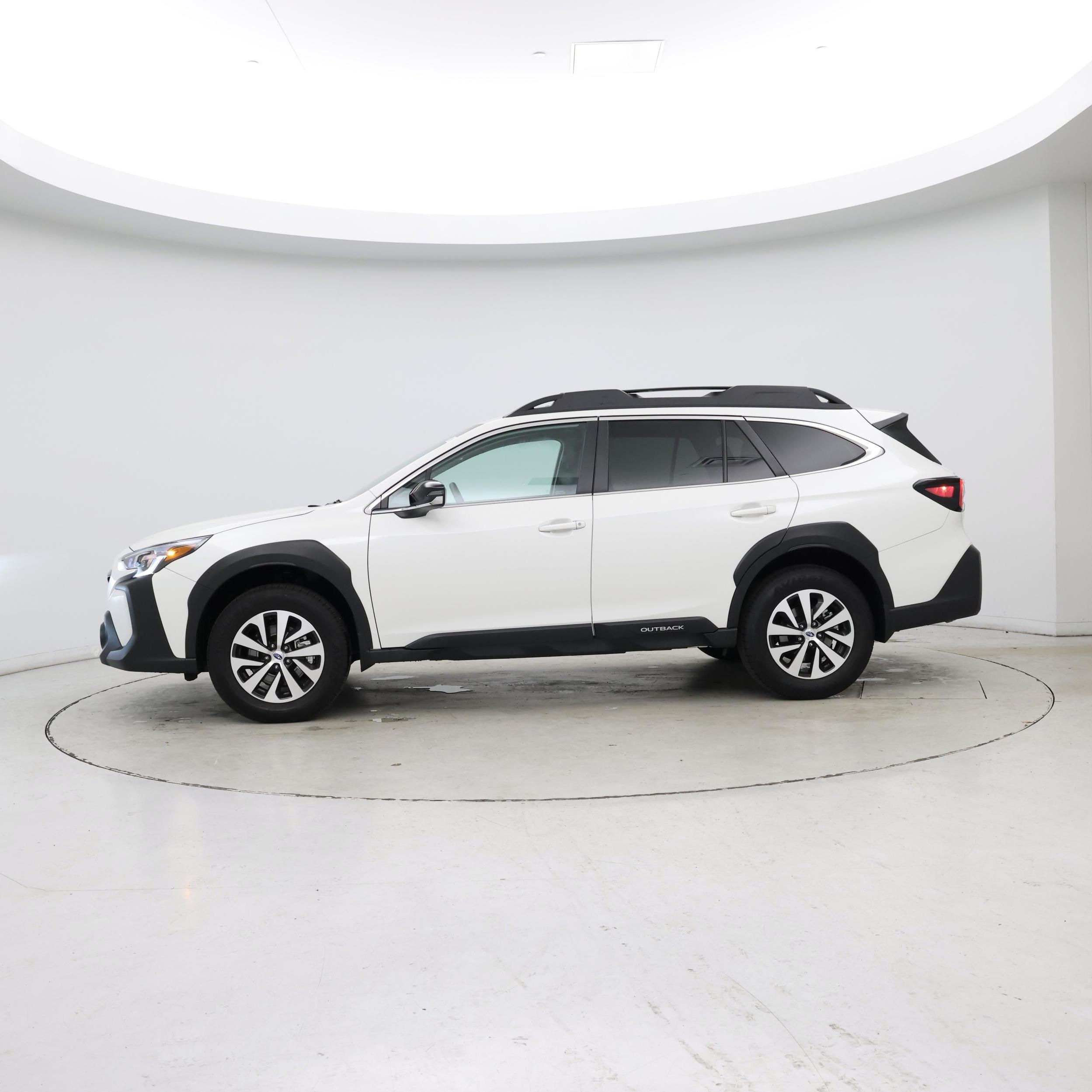 Thumbnail: 2025 Subaru Outback - 3