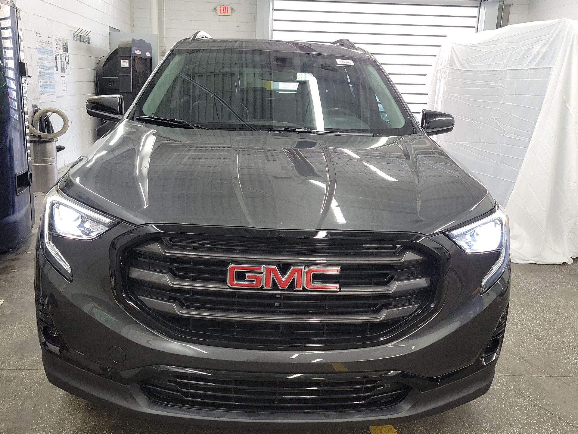 Thumbnail: 2021 GMC Terrain - 2