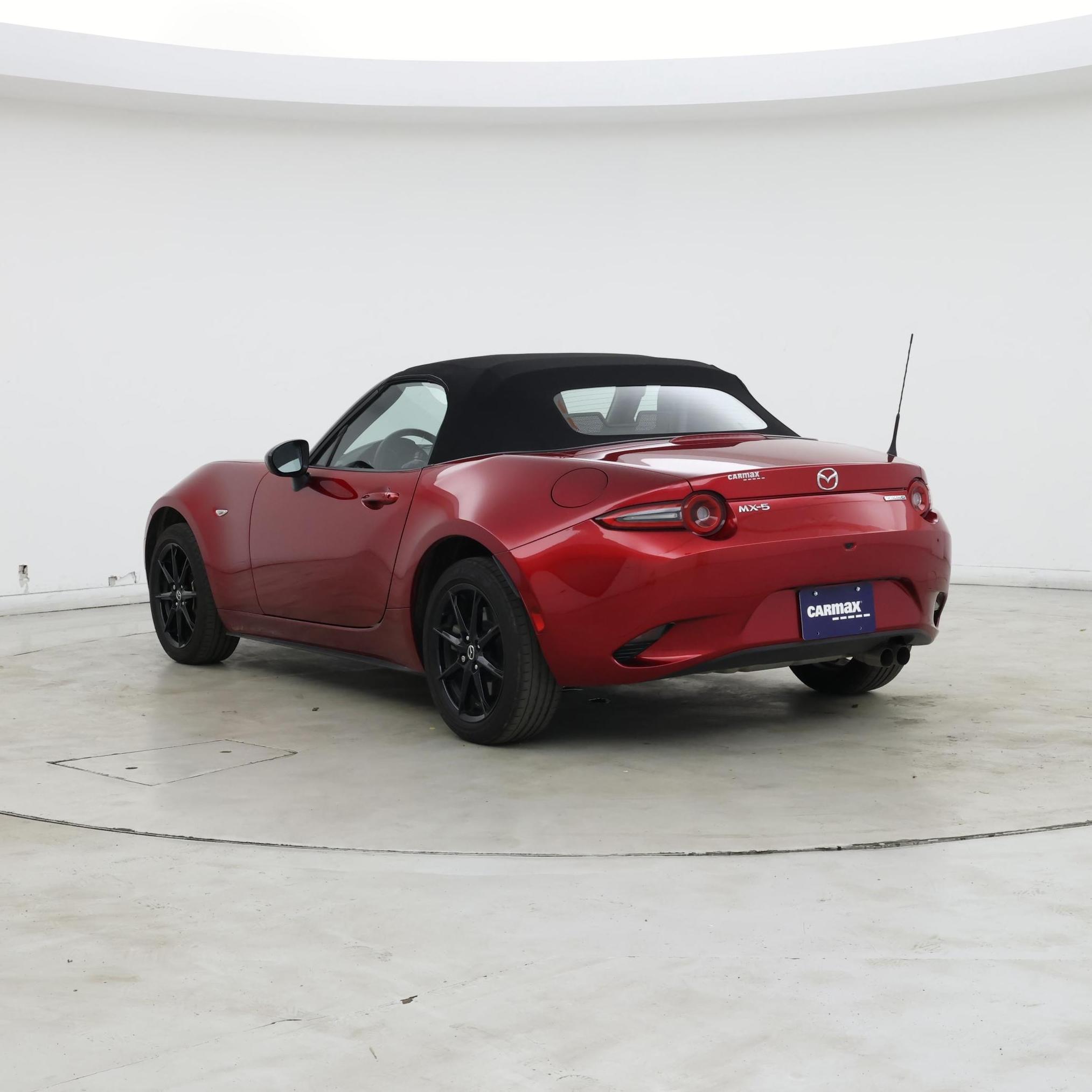 Thumbnail: 2024 Mazda MX-5 Miata - 2