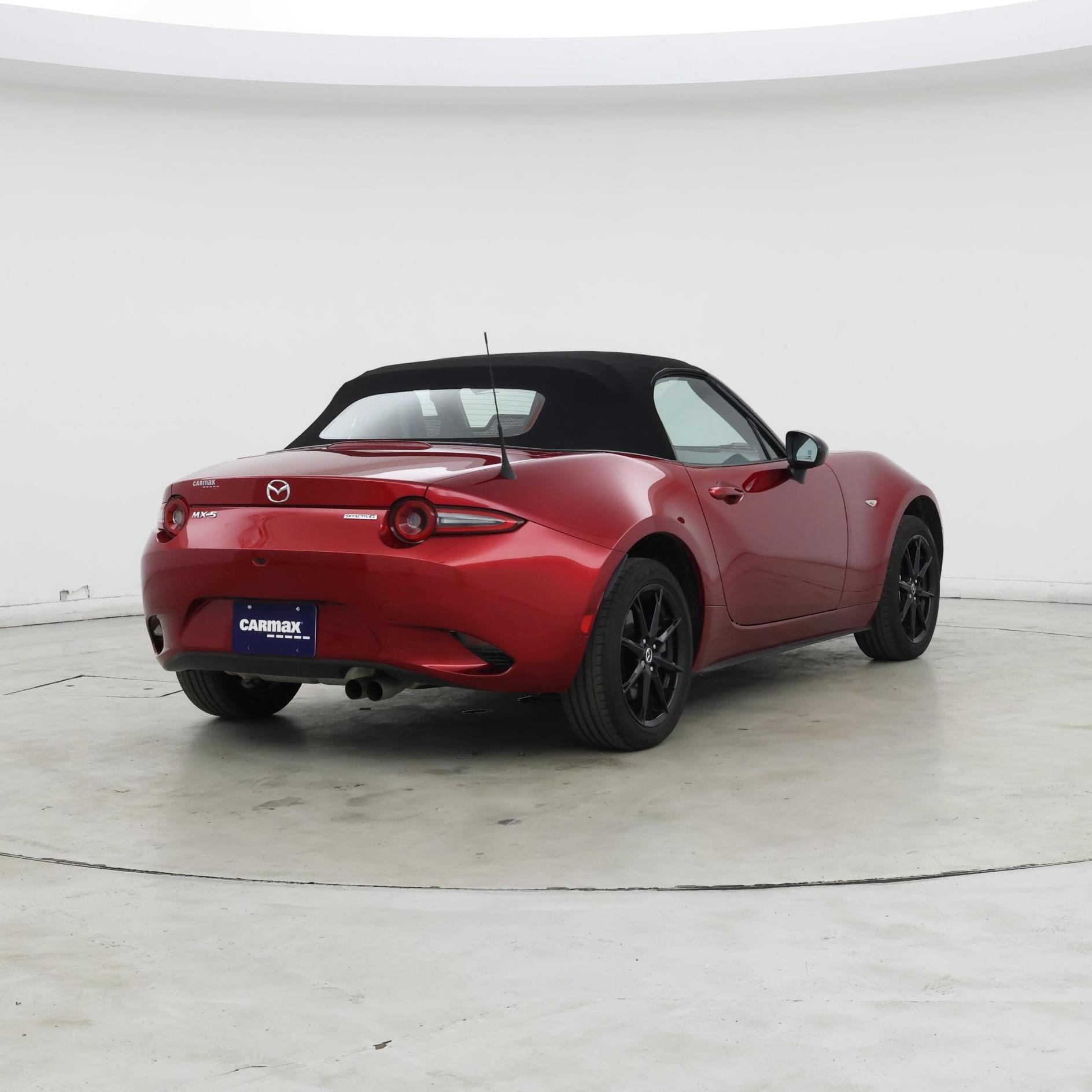 Thumbnail: 2024 Mazda MX-5 Miata - 8