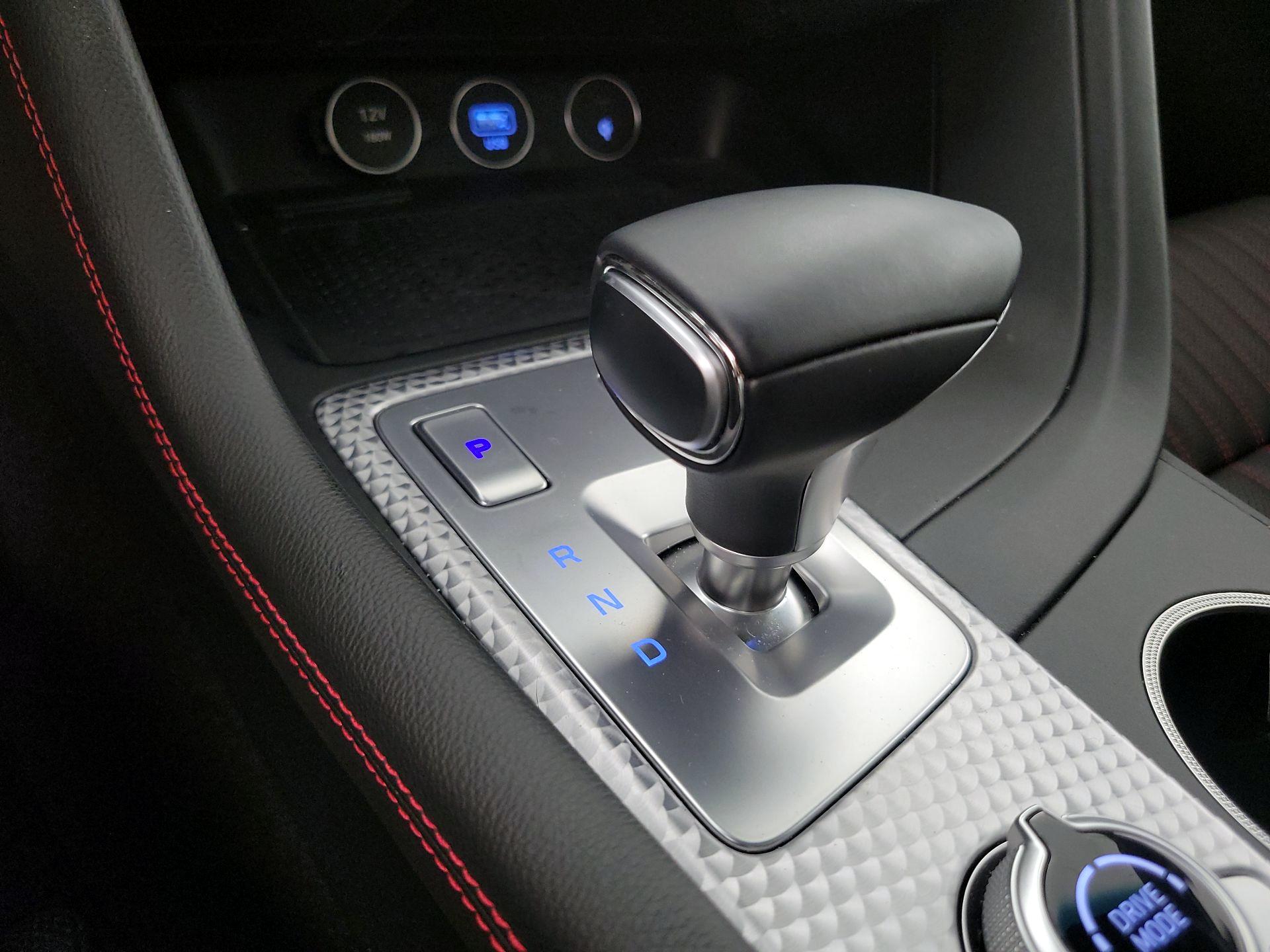 Thumbnail: 2023 Genesis G70 - 18