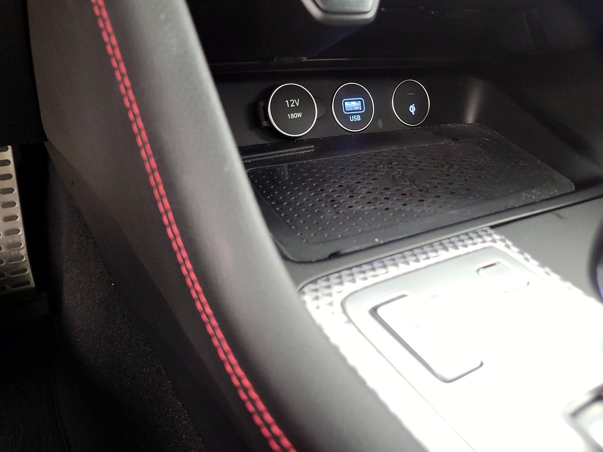 Thumbnail: 2023 Genesis G70 - 19