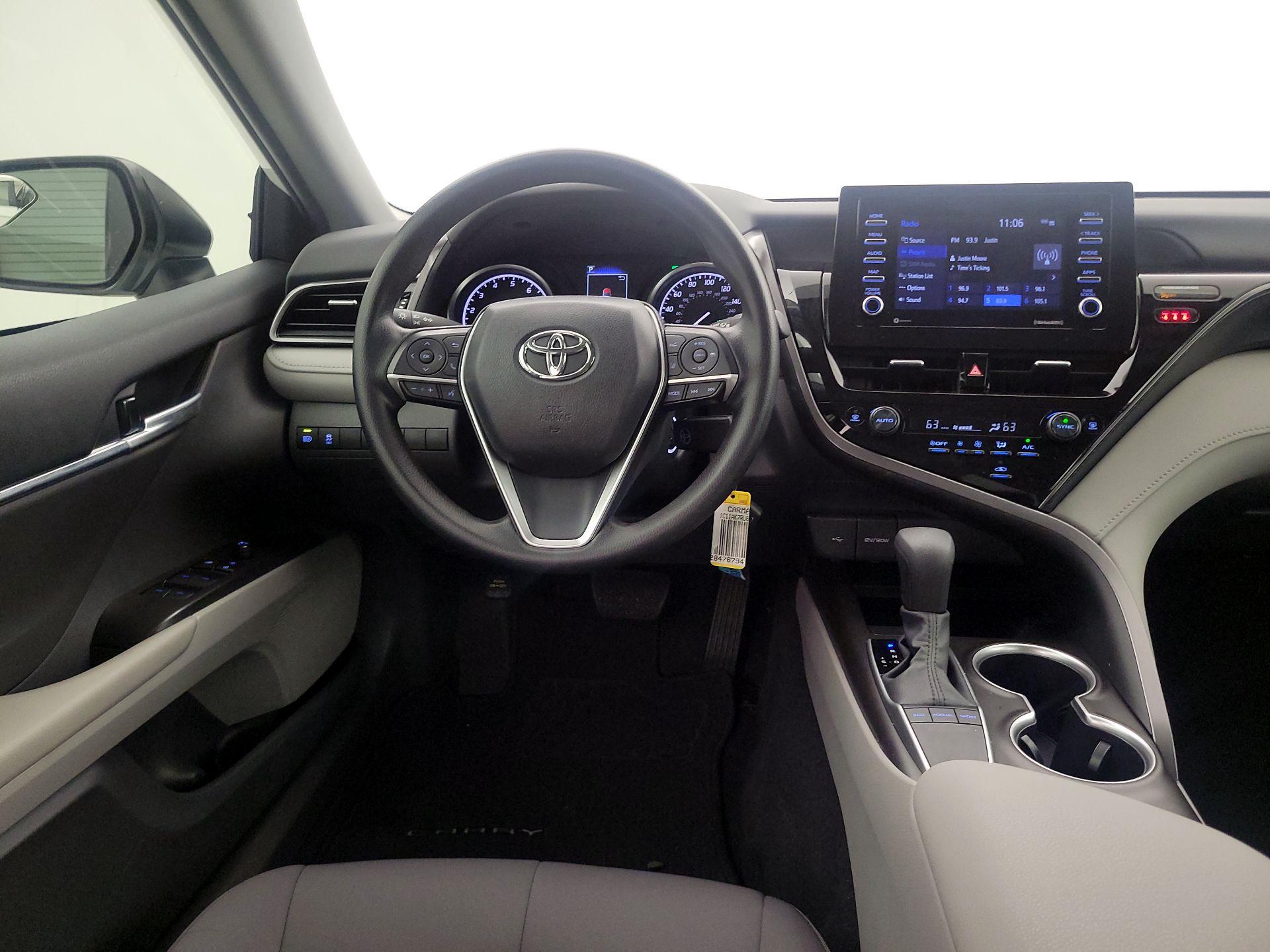 Thumbnail: 2024 Toyota Camry - 10