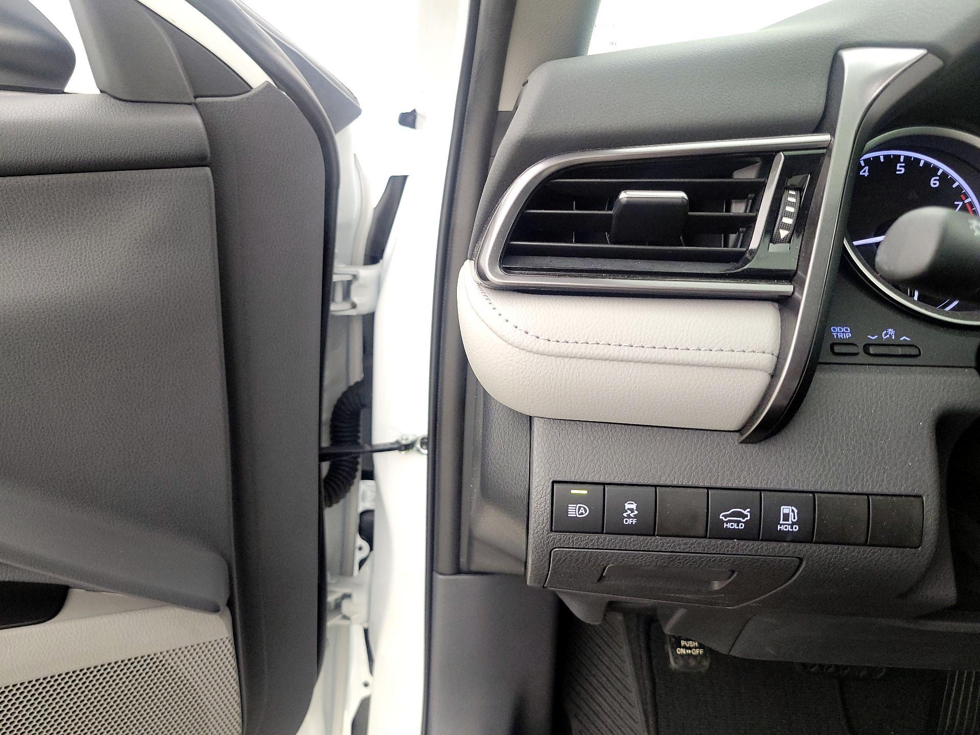 Thumbnail: 2024 Toyota Camry - 13