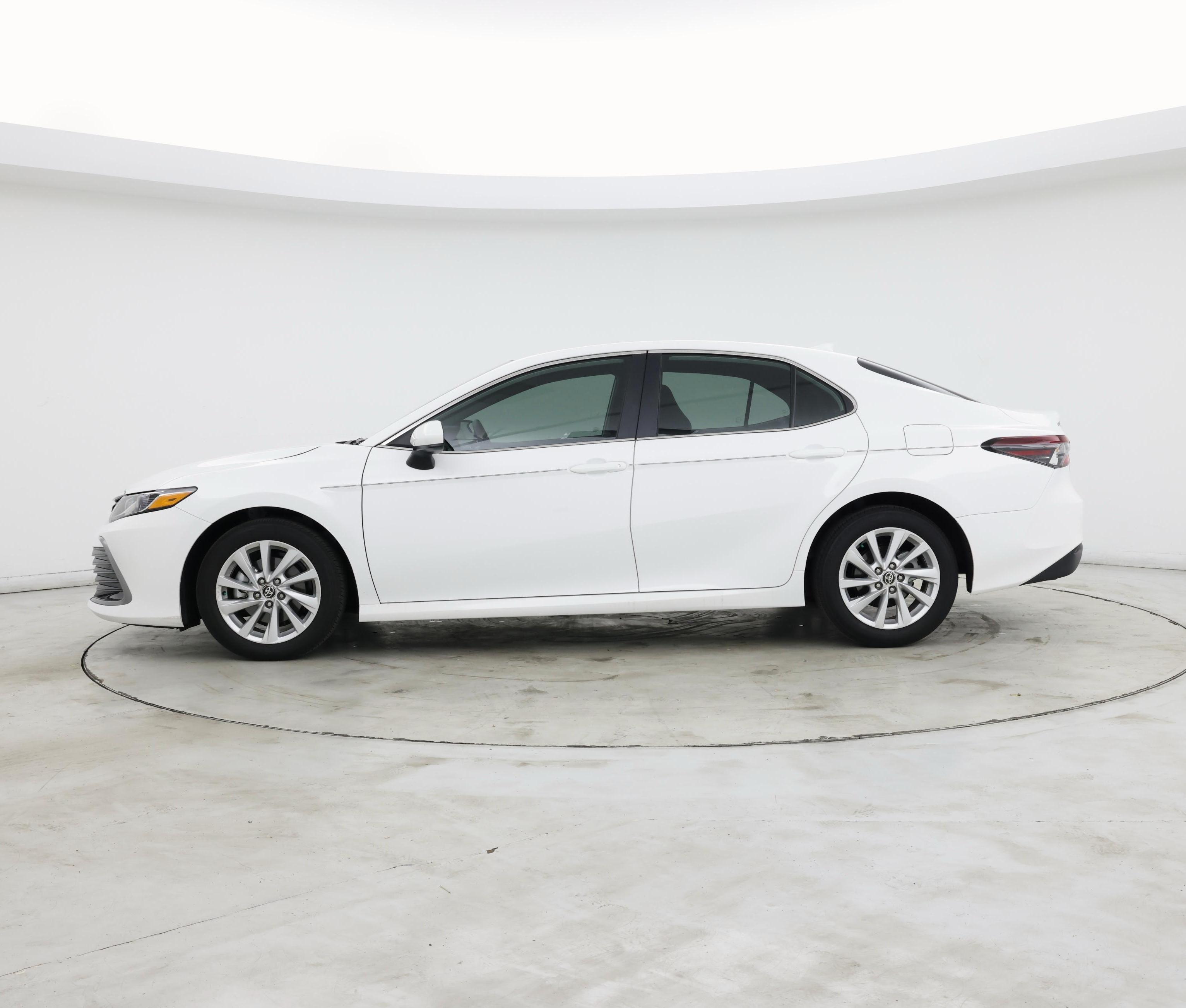 Thumbnail: 2024 Toyota Camry - 3