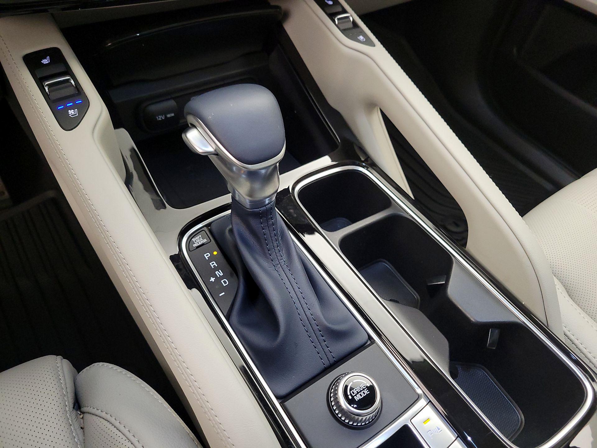 Thumbnail: 2025 Kia Telluride - 17