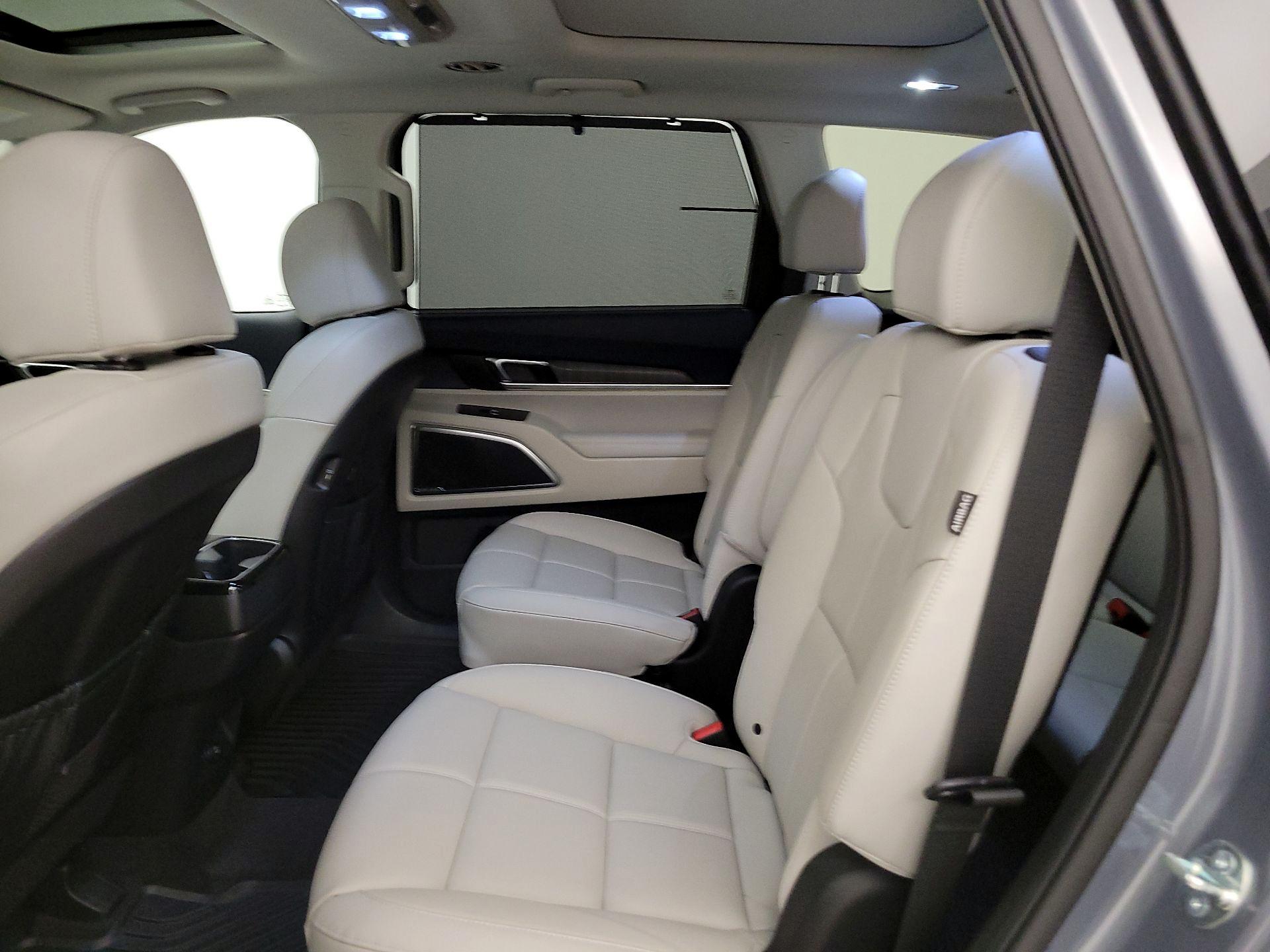 Thumbnail: 2025 Kia Telluride - 20