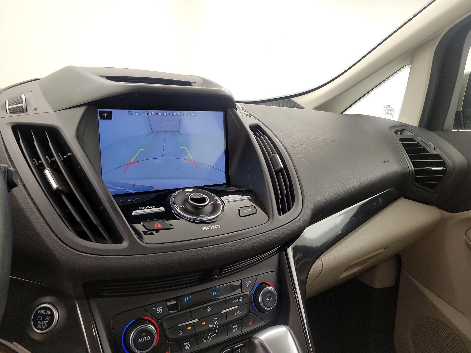 Thumbnail: 2017 Ford C-Max - 15