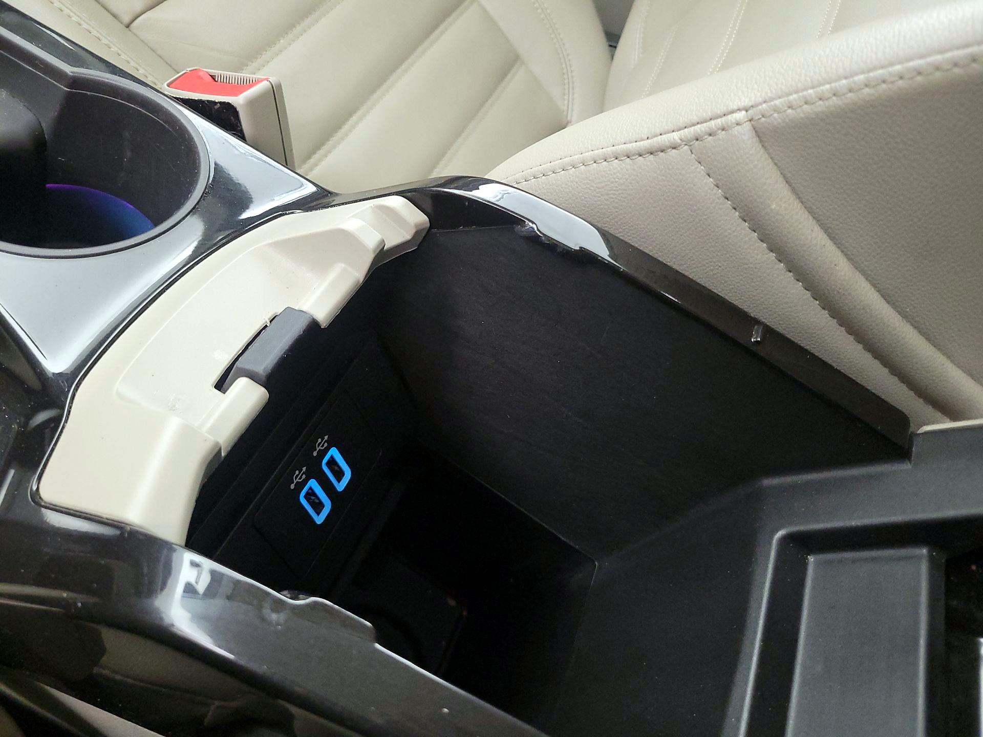 Thumbnail: 2017 Ford C-Max - 19