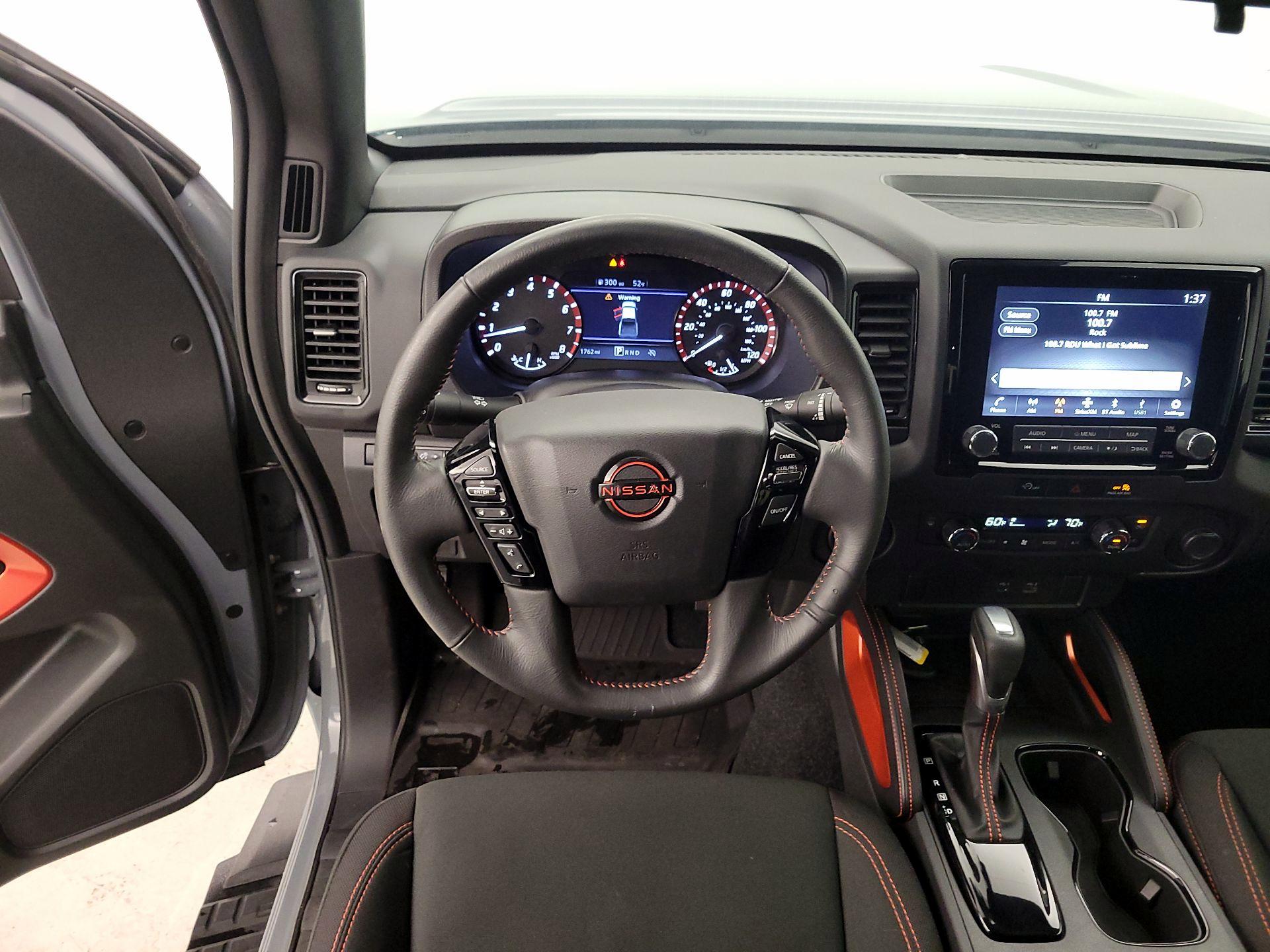 Thumbnail: 2024 Nissan Frontier - 10