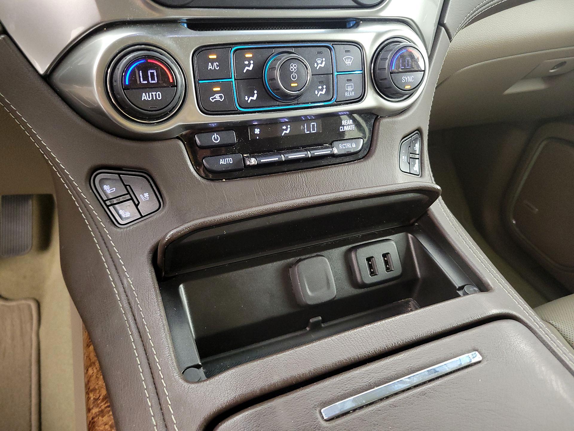 Thumbnail: 2018 Chevrolet Tahoe - 17