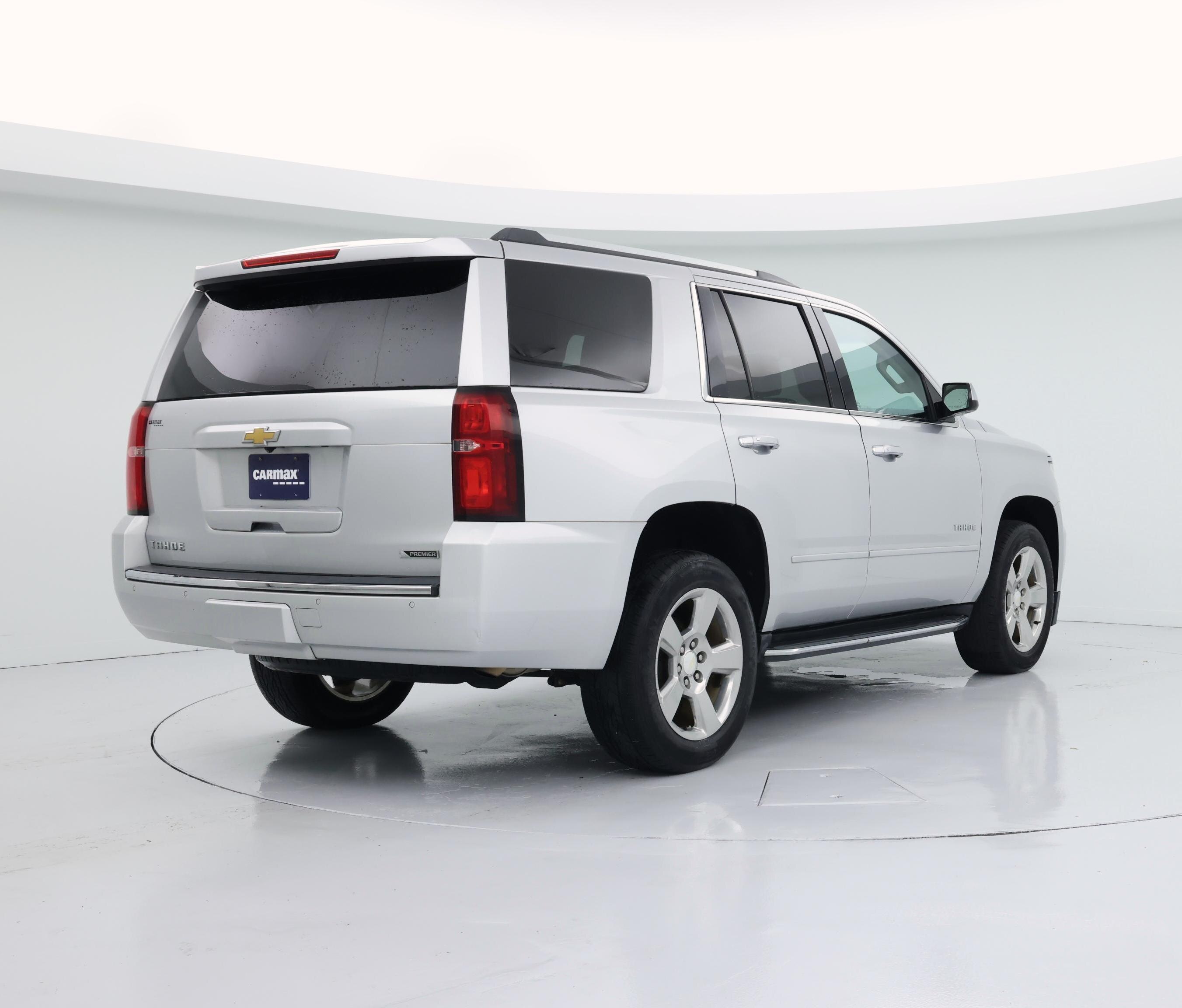 Thumbnail: 2018 Chevrolet Tahoe - 8