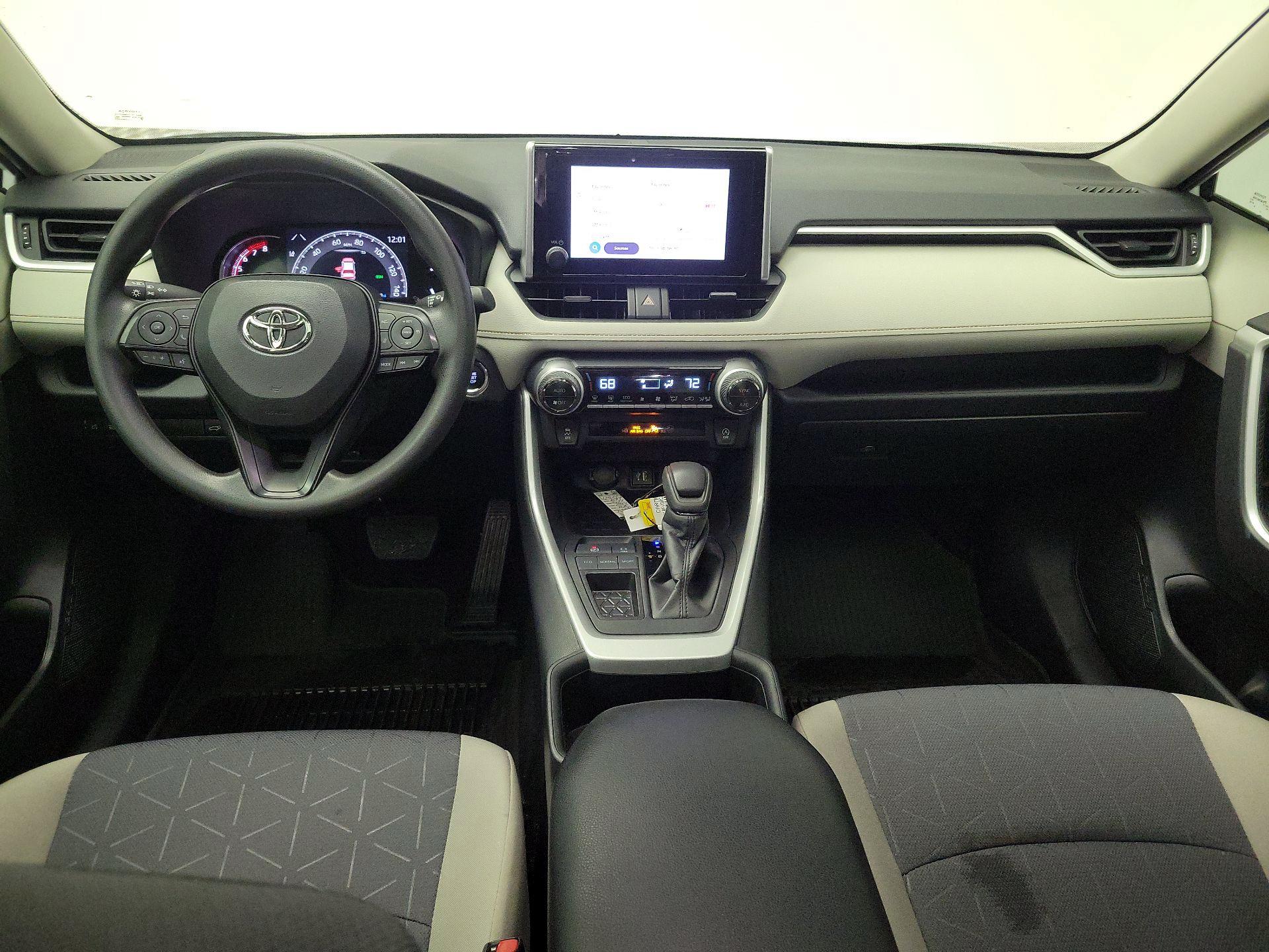 Thumbnail: 2024 Toyota RAV4 - 9