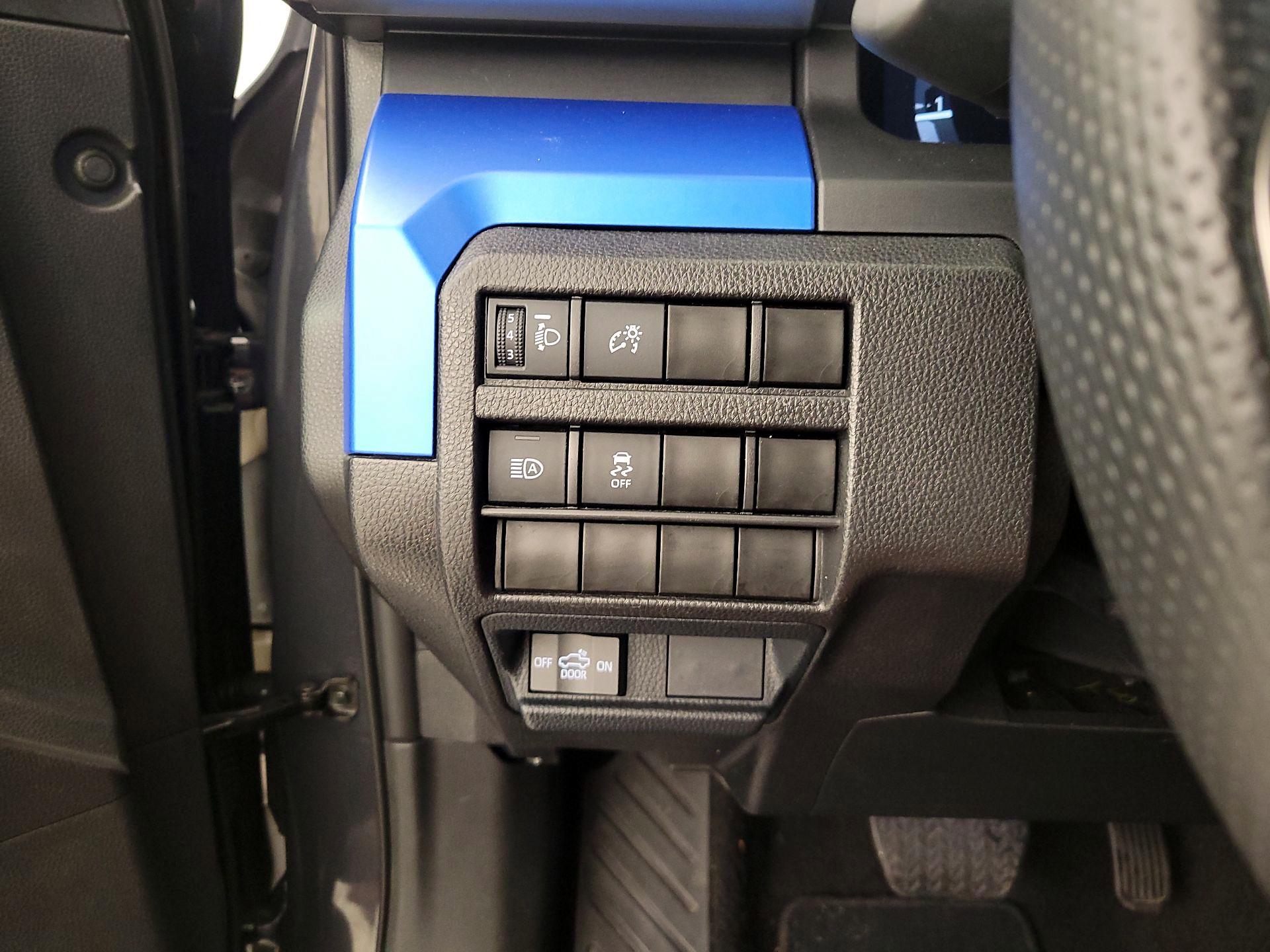 Thumbnail: 2025 Toyota Tacoma - 13