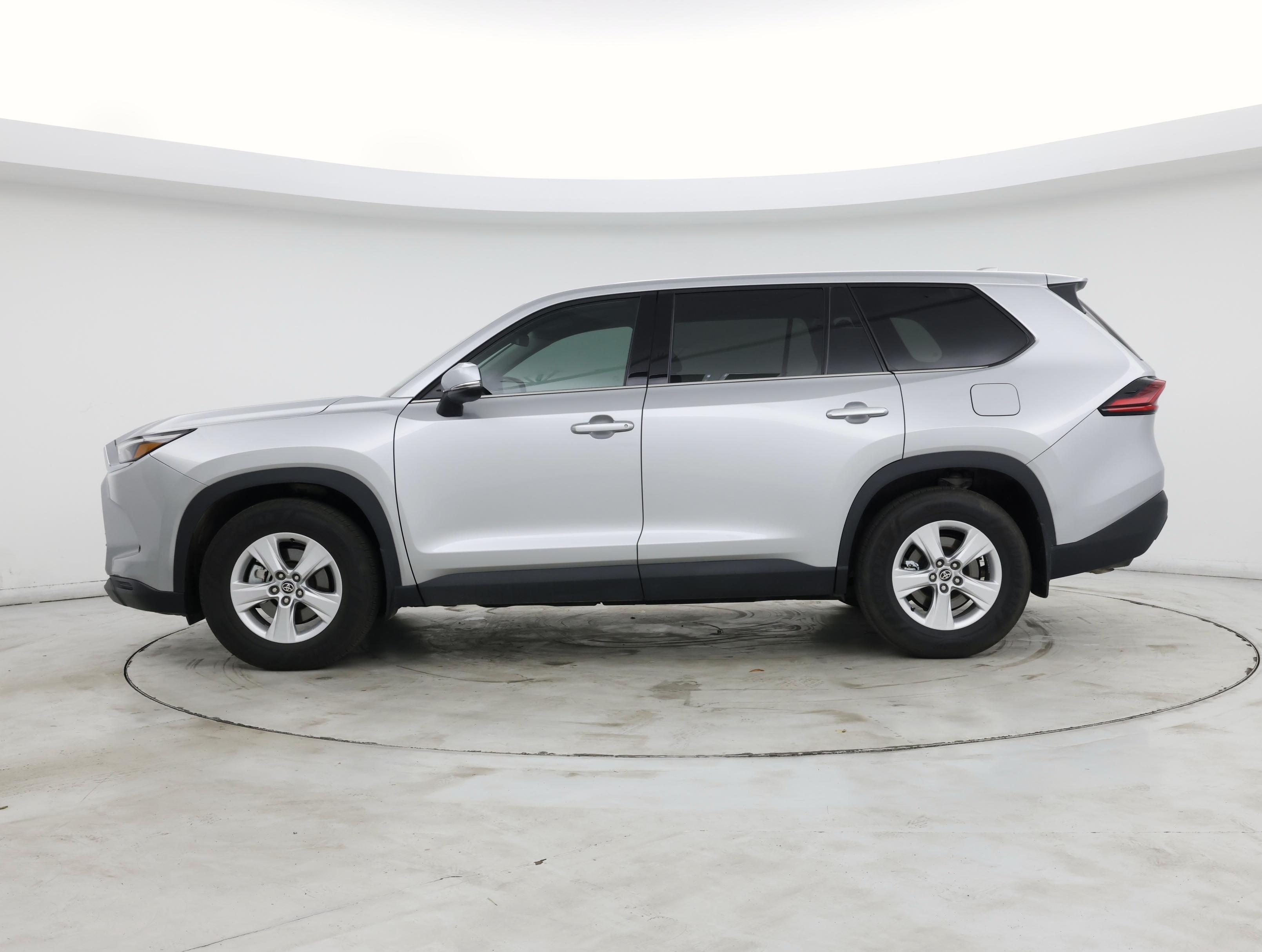 Thumbnail: 2026 Toyota Grand Highlander - 3