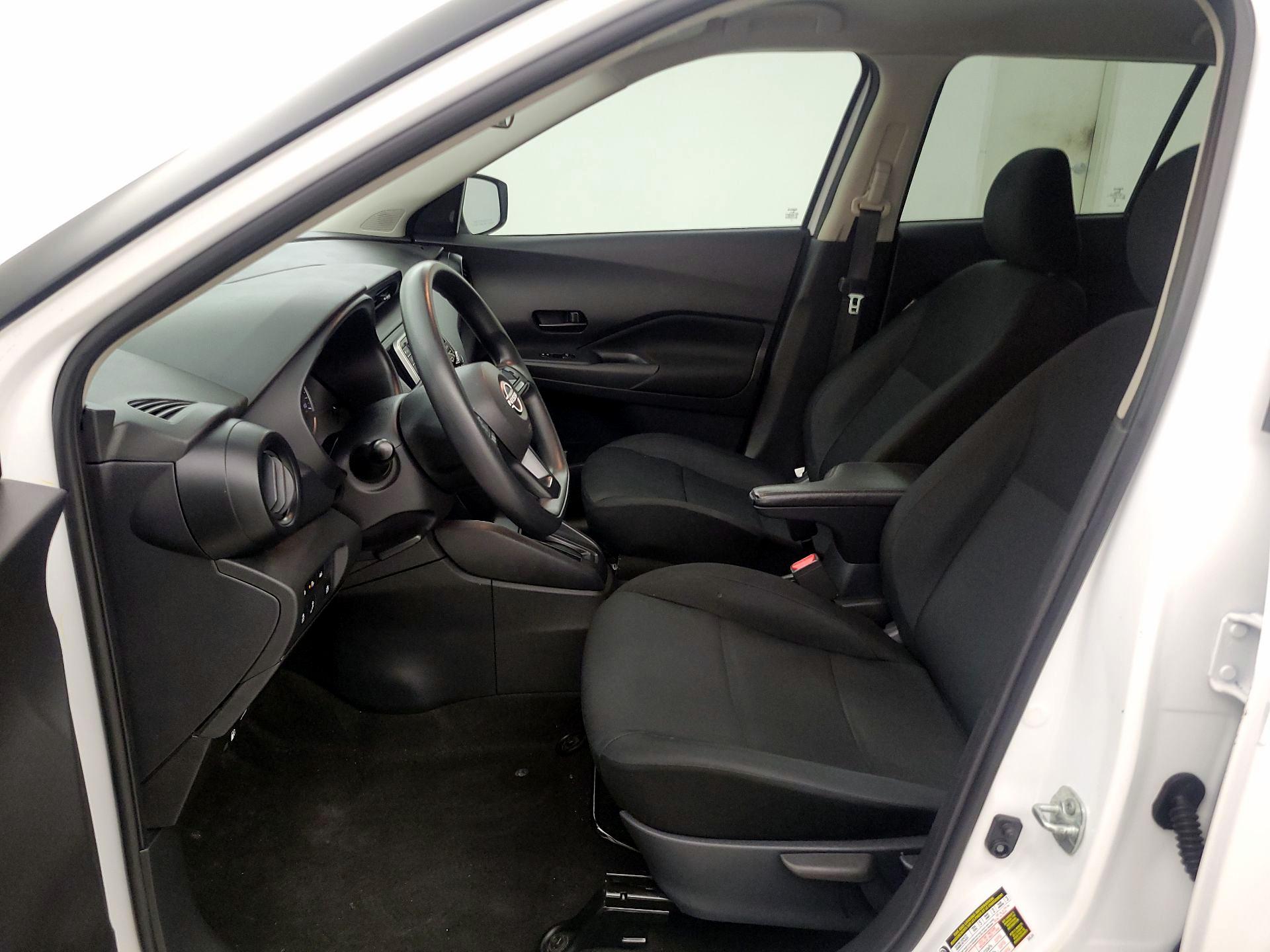 Thumbnail: 2023 Nissan Kicks - 11