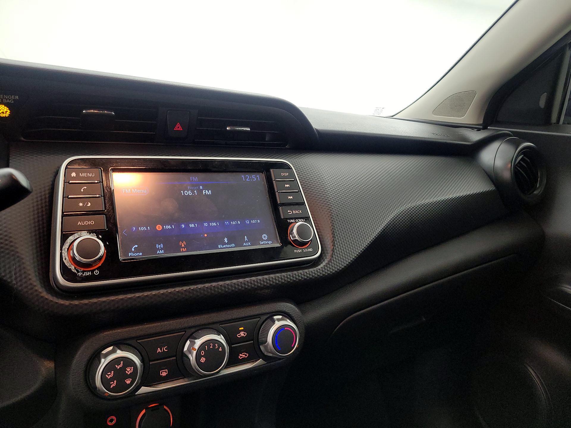 Thumbnail: 2023 Nissan Kicks - 15