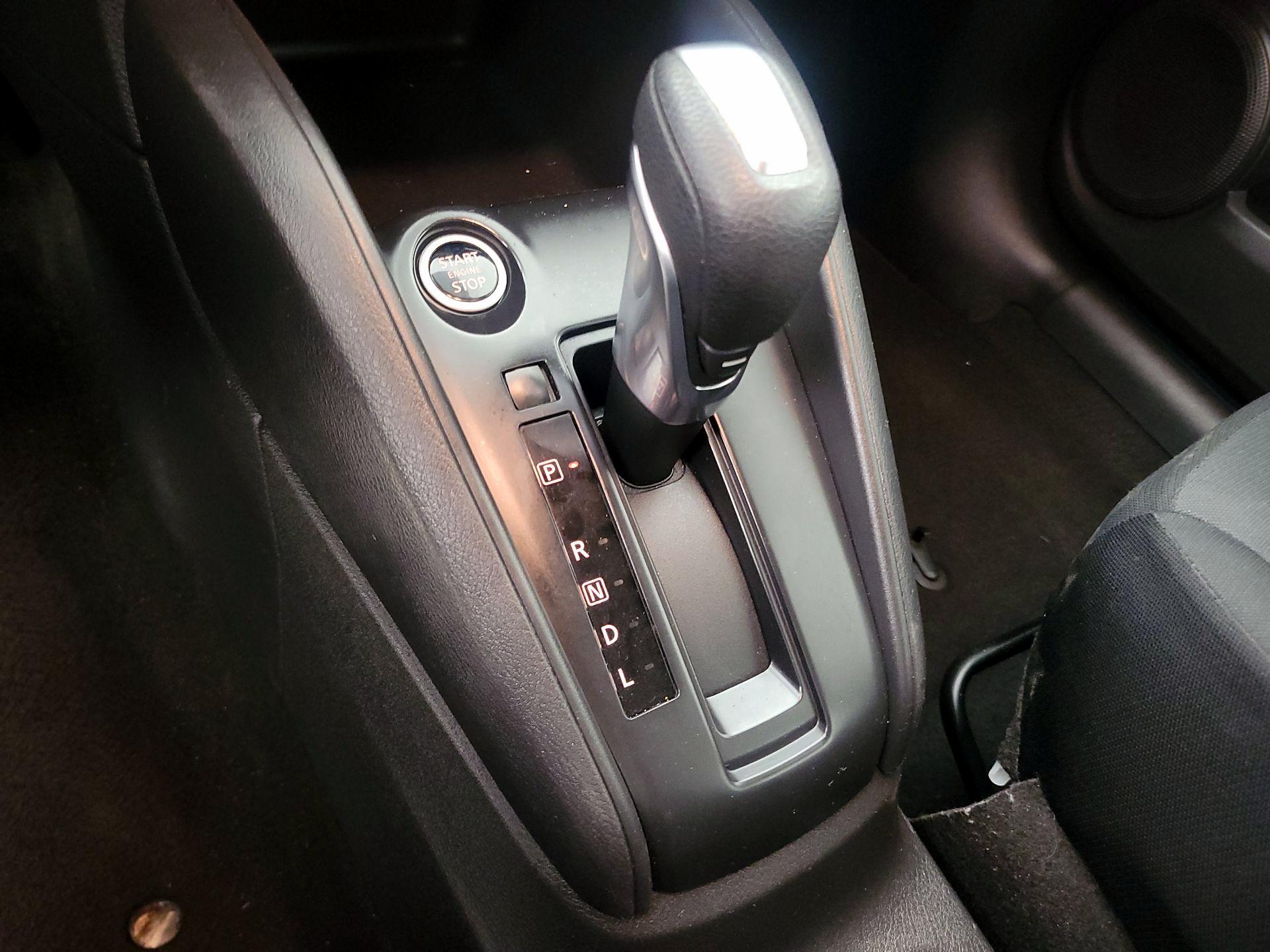 Thumbnail: 2023 Nissan Kicks - 17