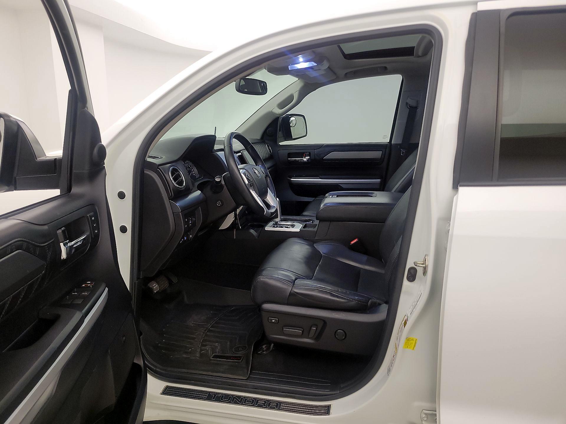 Thumbnail: 2016 Toyota Tundra - 11