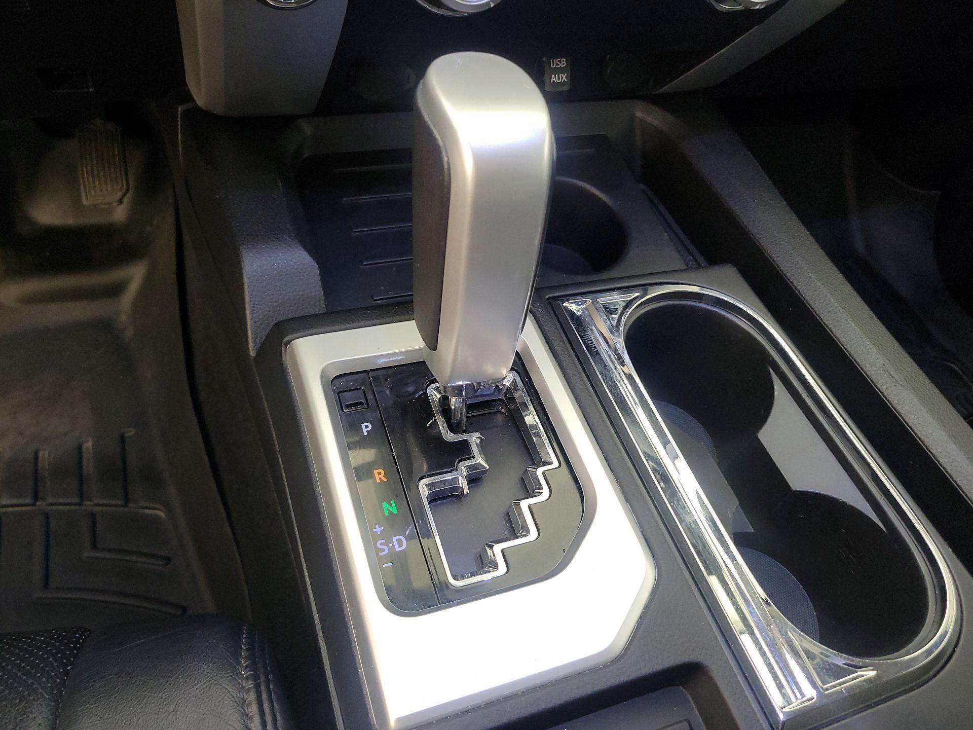 Thumbnail: 2016 Toyota Tundra - 17