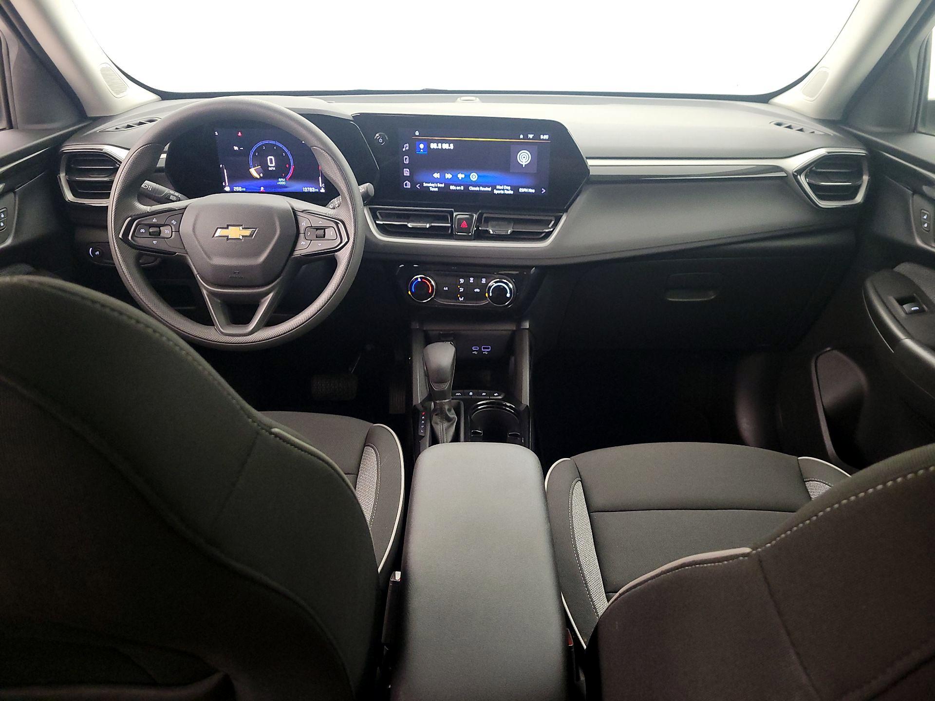 Thumbnail: 2025 Chevrolet TrailBlazer - 9