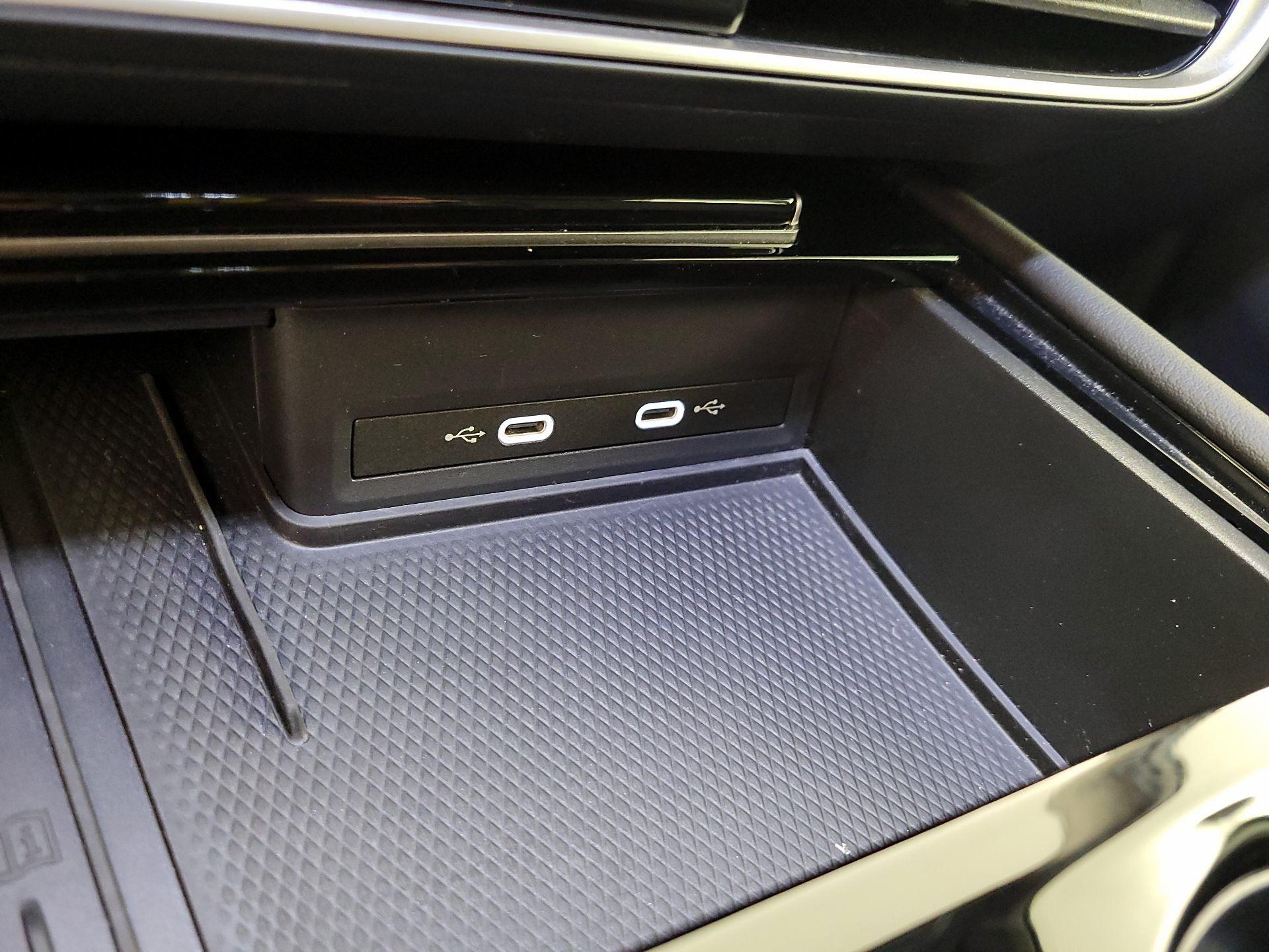 Thumbnail: 2025 Volkswagen Atlas - 18