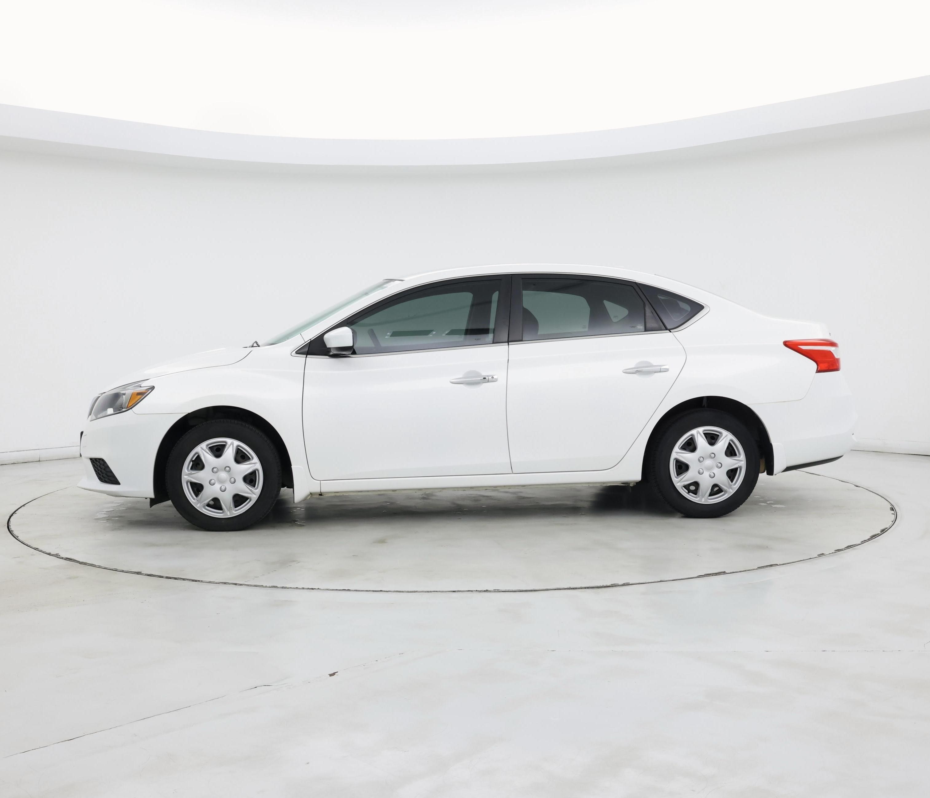 Thumbnail: 2017 Nissan Sentra - 3