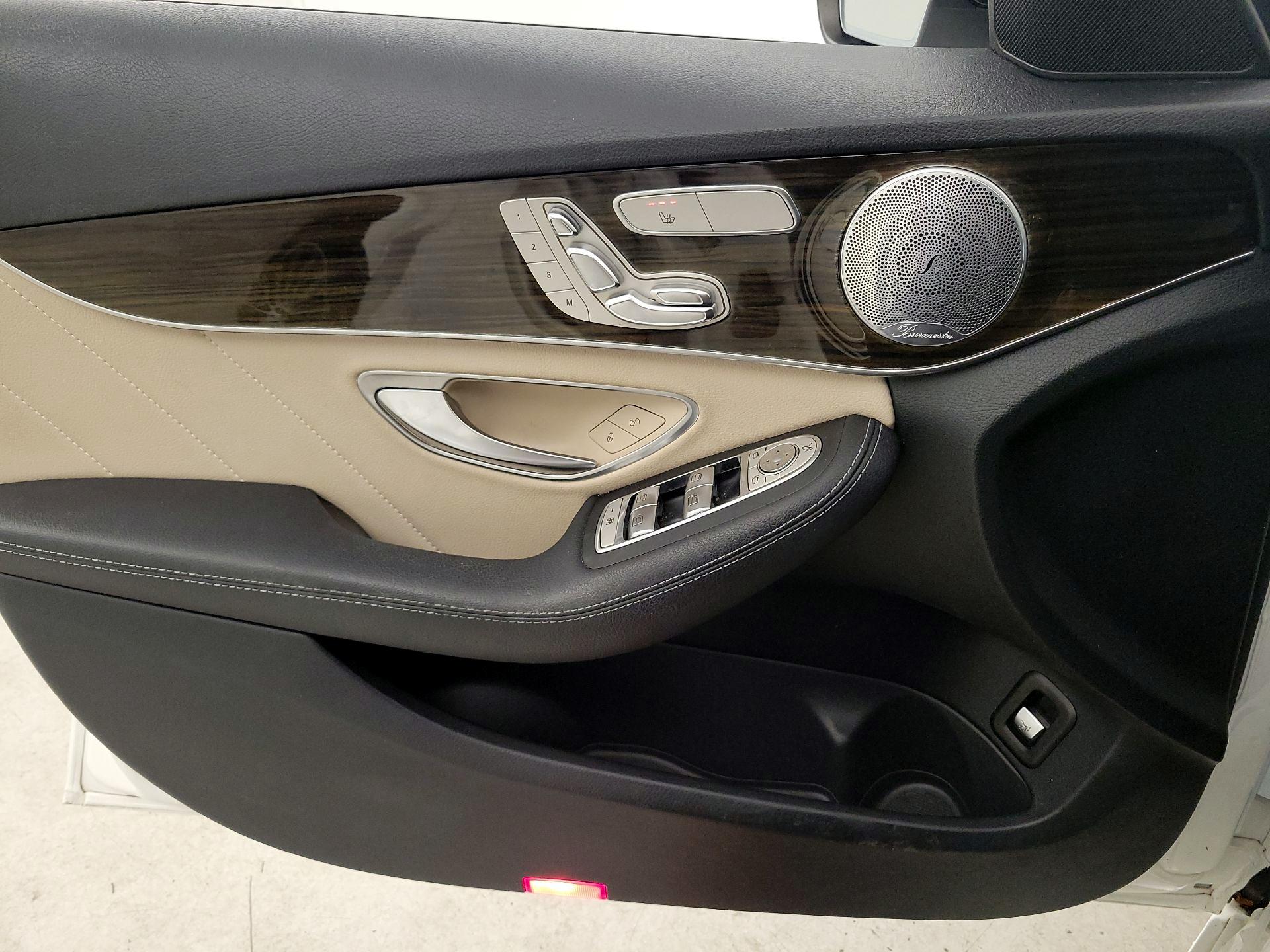 Thumbnail: 2019 Mercedes-Benz C-Class - 12