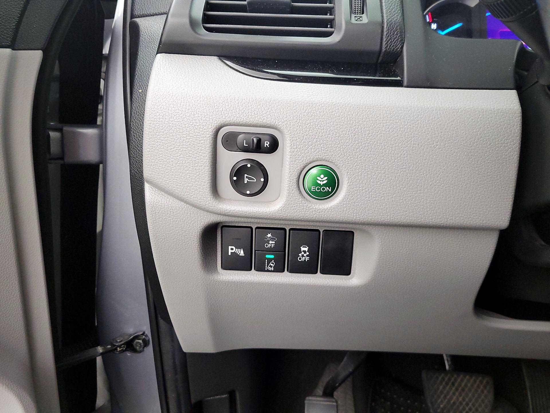 Thumbnail: 2020 Honda Pilot - 13